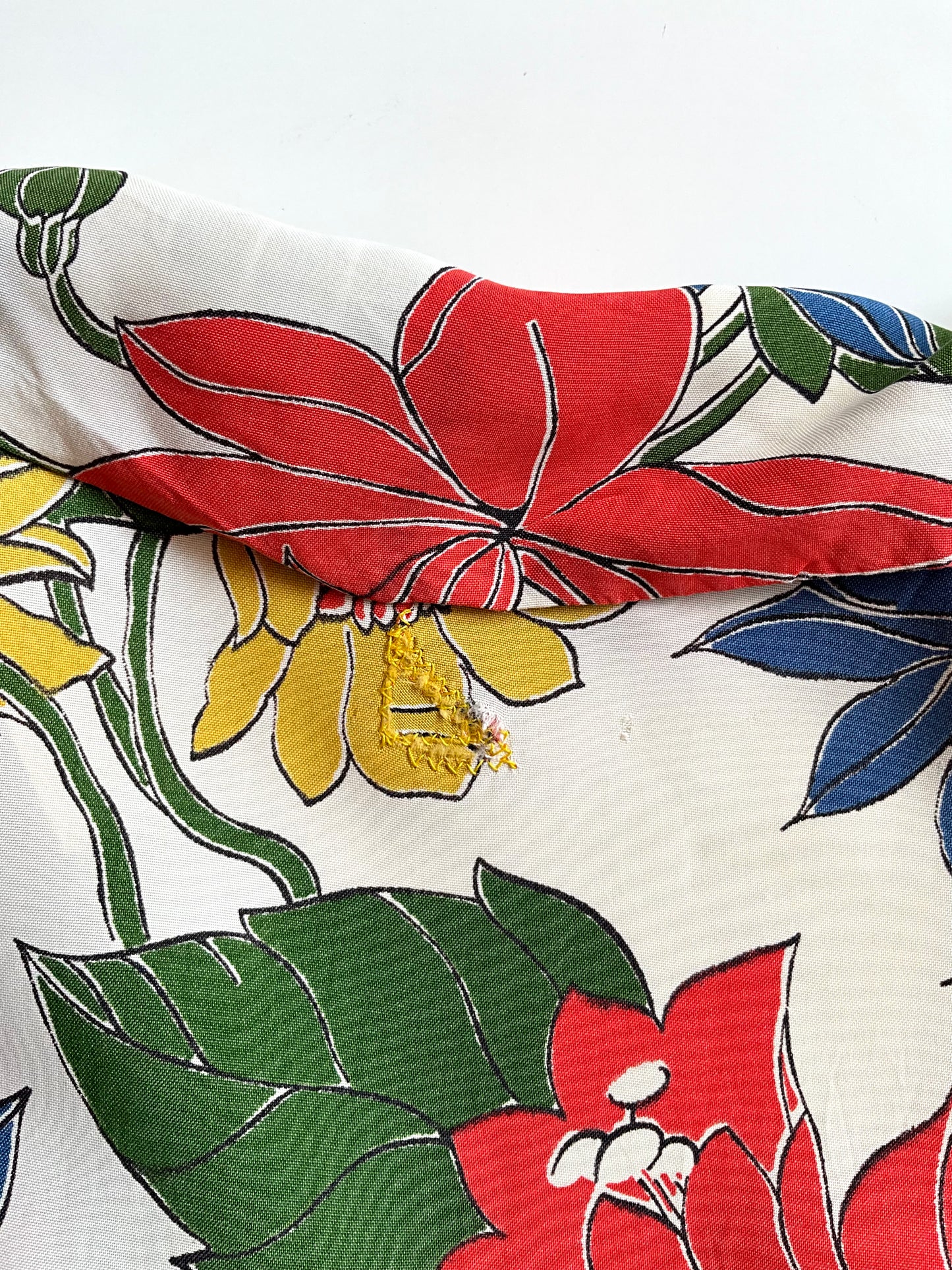 Vintage 1930s Tropical Floral Print Short Sleeve Zip Front Rayon Maxi Hostess Gown, Small