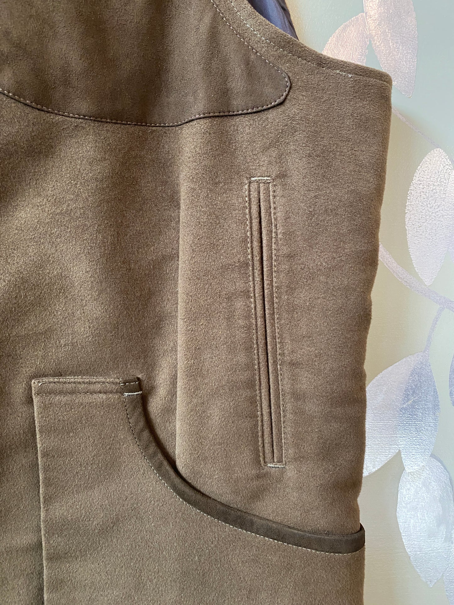 2010s Laksen Sporting Broadland Brown Moleskin Hunting Vest, Large 