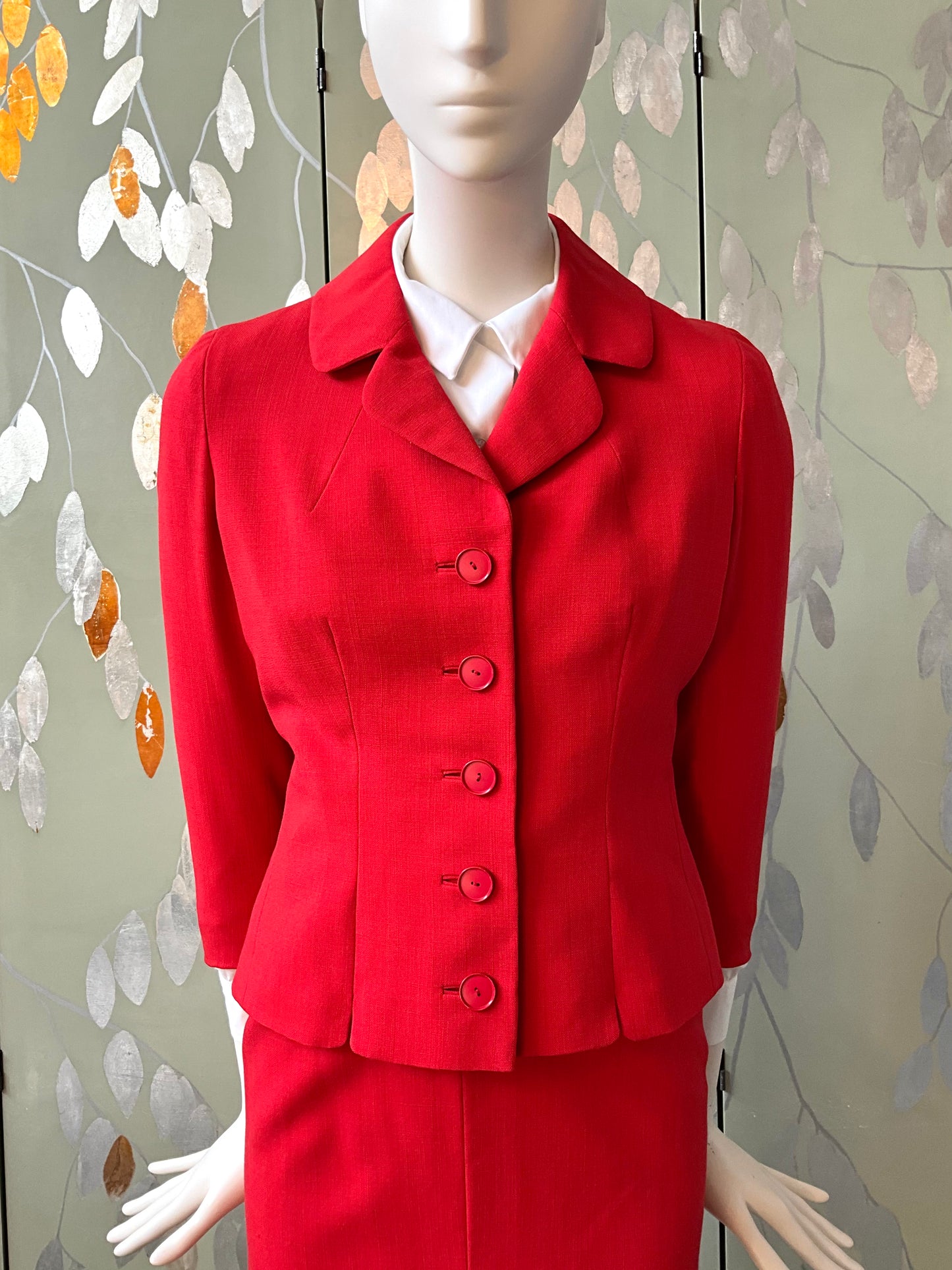 Vintage 1960s Monte-Sano & Prozan Tailored Red Skirt Suit, XXS