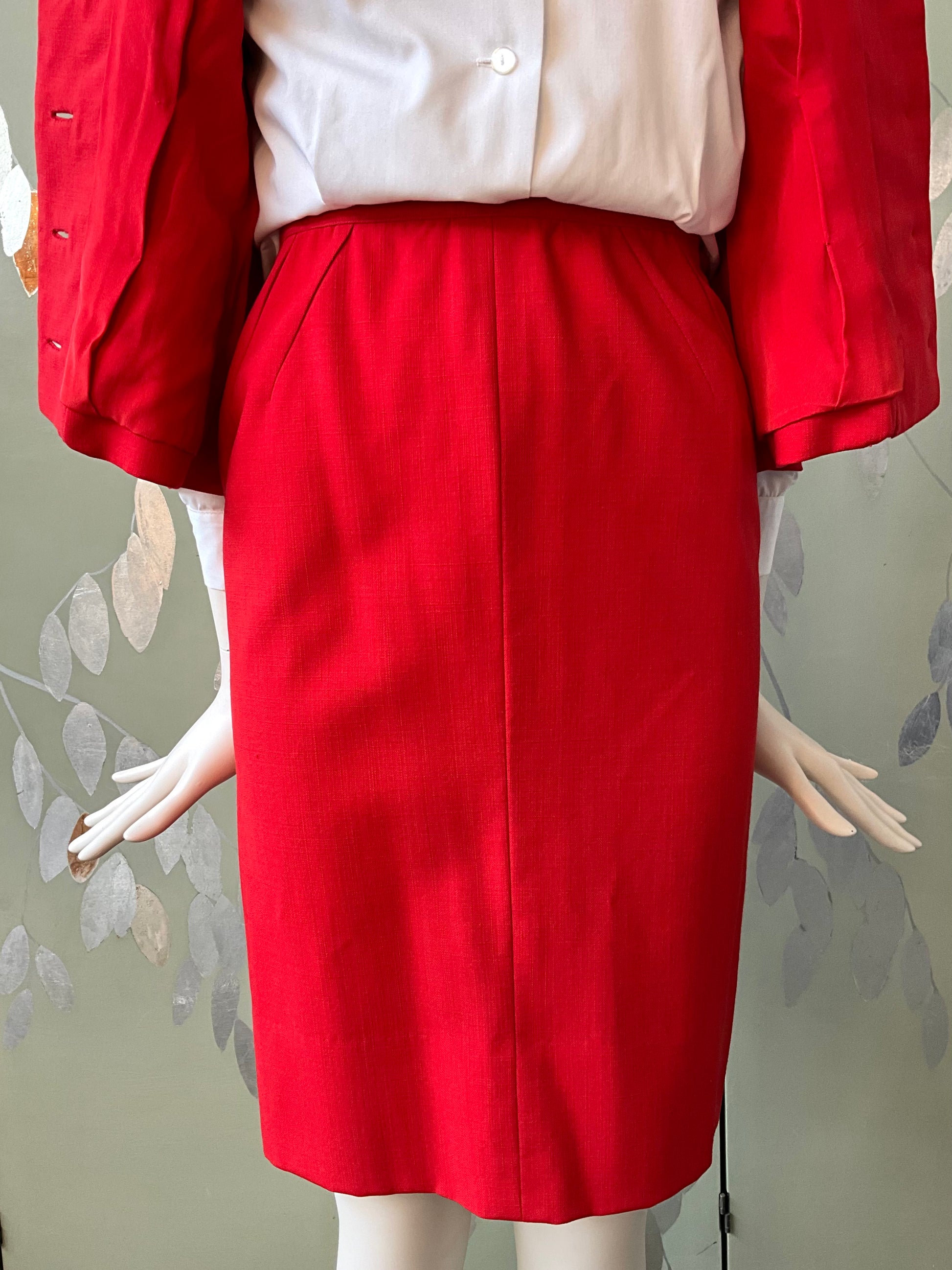 Vintage 1960s Monte-Sano & Prozan Tailored Red Skirt Suit, XXS