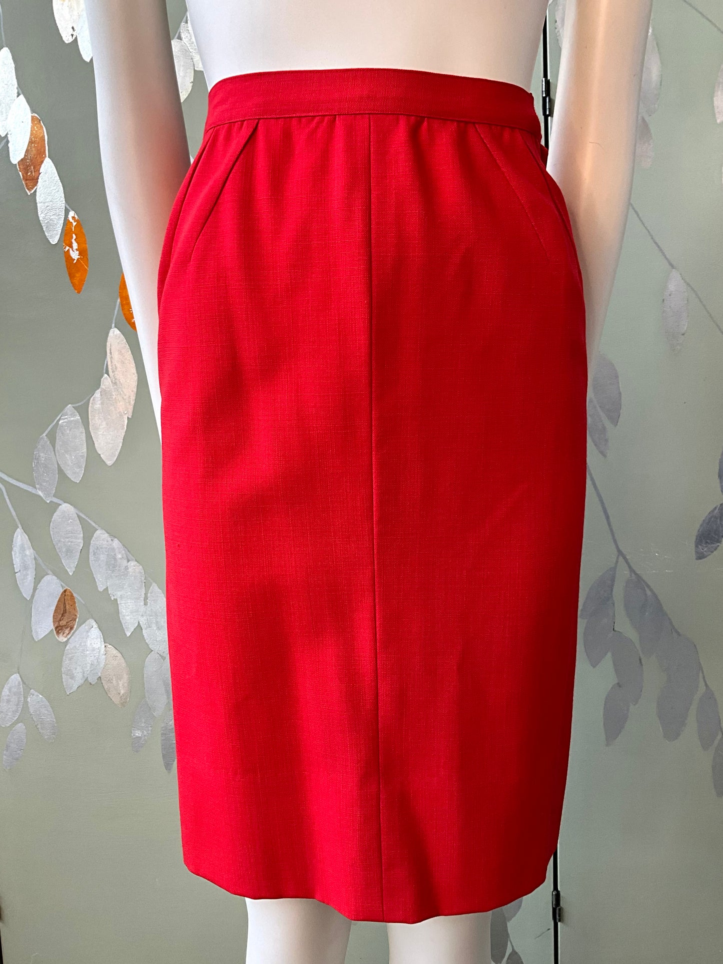 Vintage 1960s Monte-Sano & Prozan Tailored Red Skirt Suit, XXS