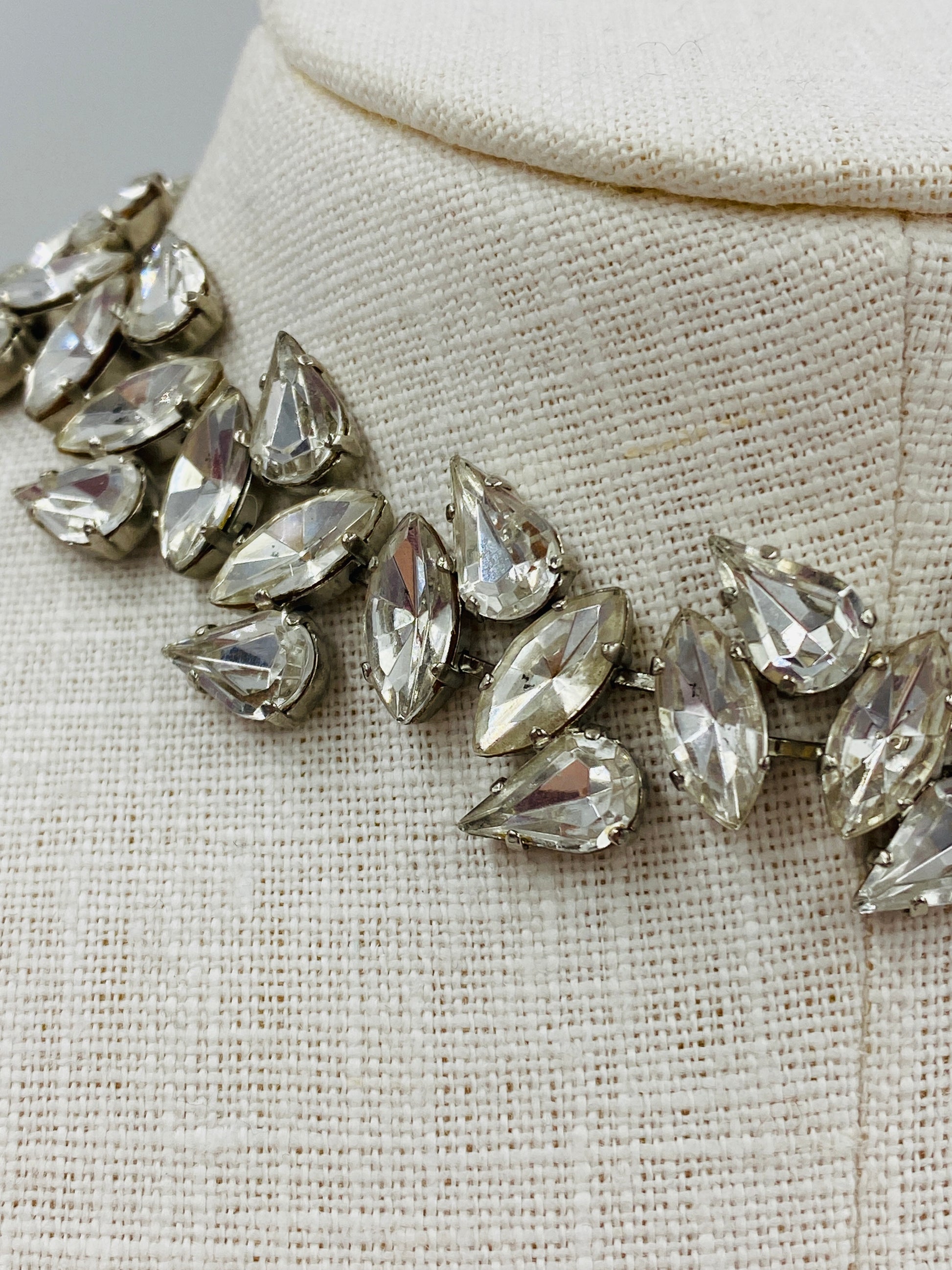 Vintage 1950s Marquise & Pear Rhinestone Silver Necklace