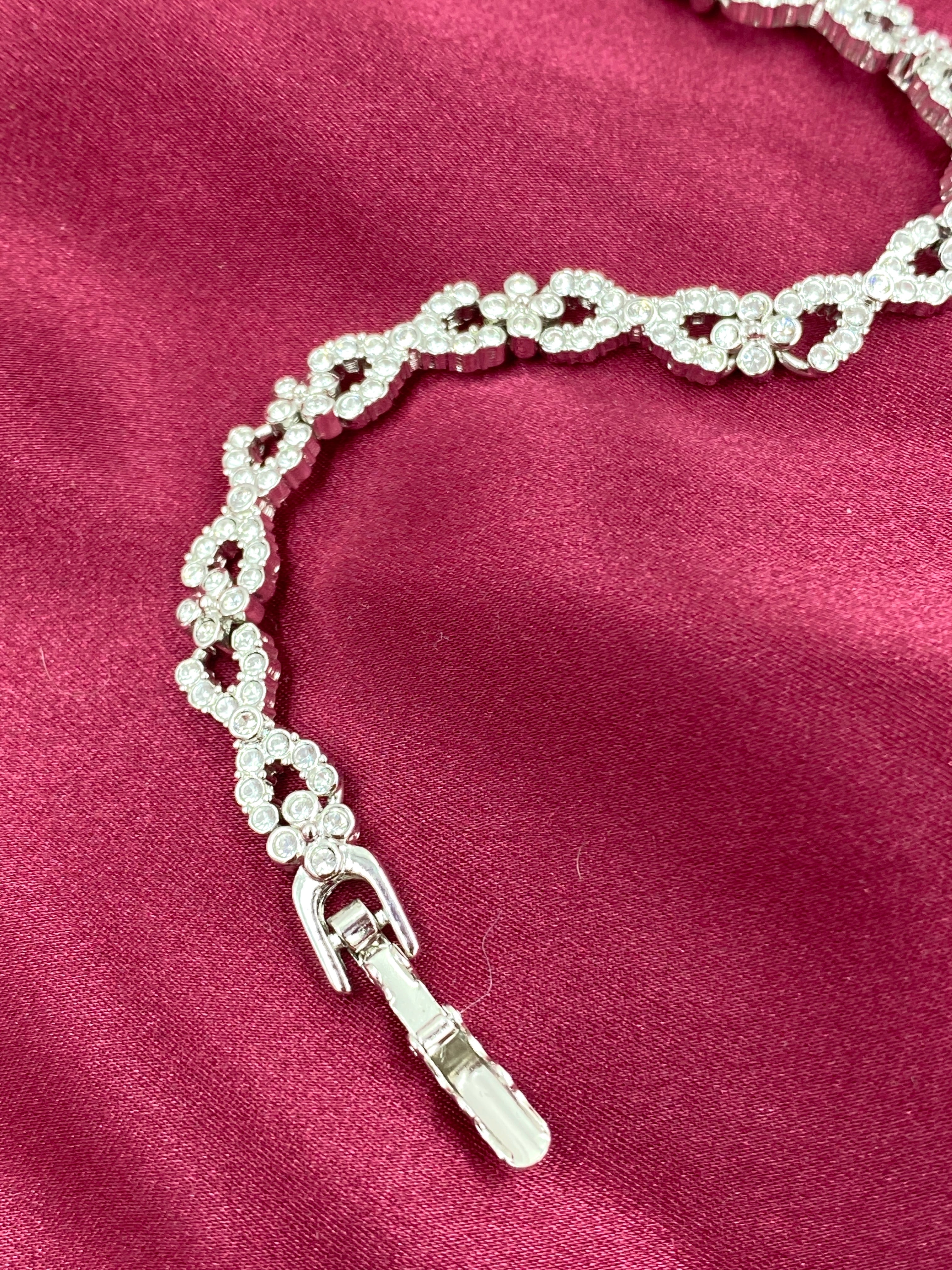 Vintage 1940s Dainty Rhinestone Link Bracelet – Ian Drummond Vintage