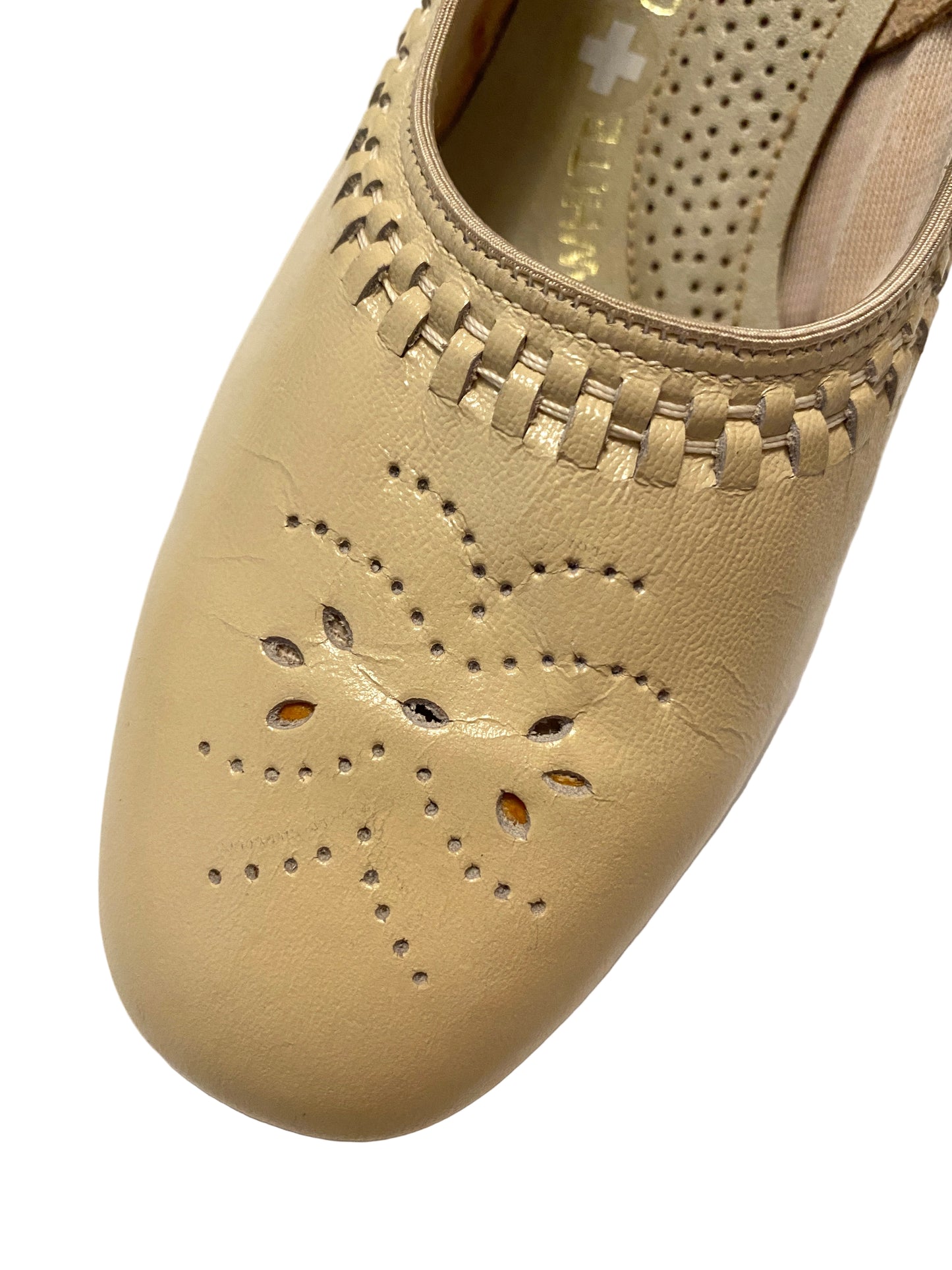 Vintage 1970s/80s Deadstock Women's Shoes, Beige Leather Mid-Heel Pumps, 7681