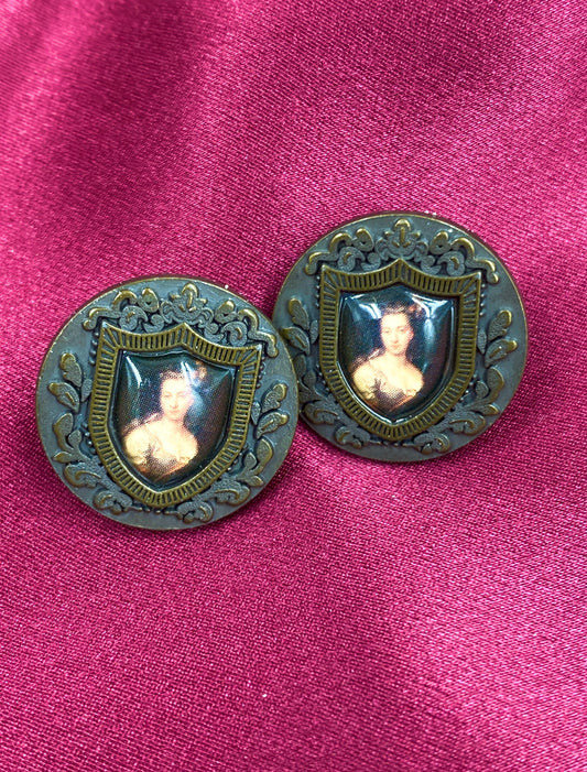 Vintage Pierced Round Crest Portrait Earrings