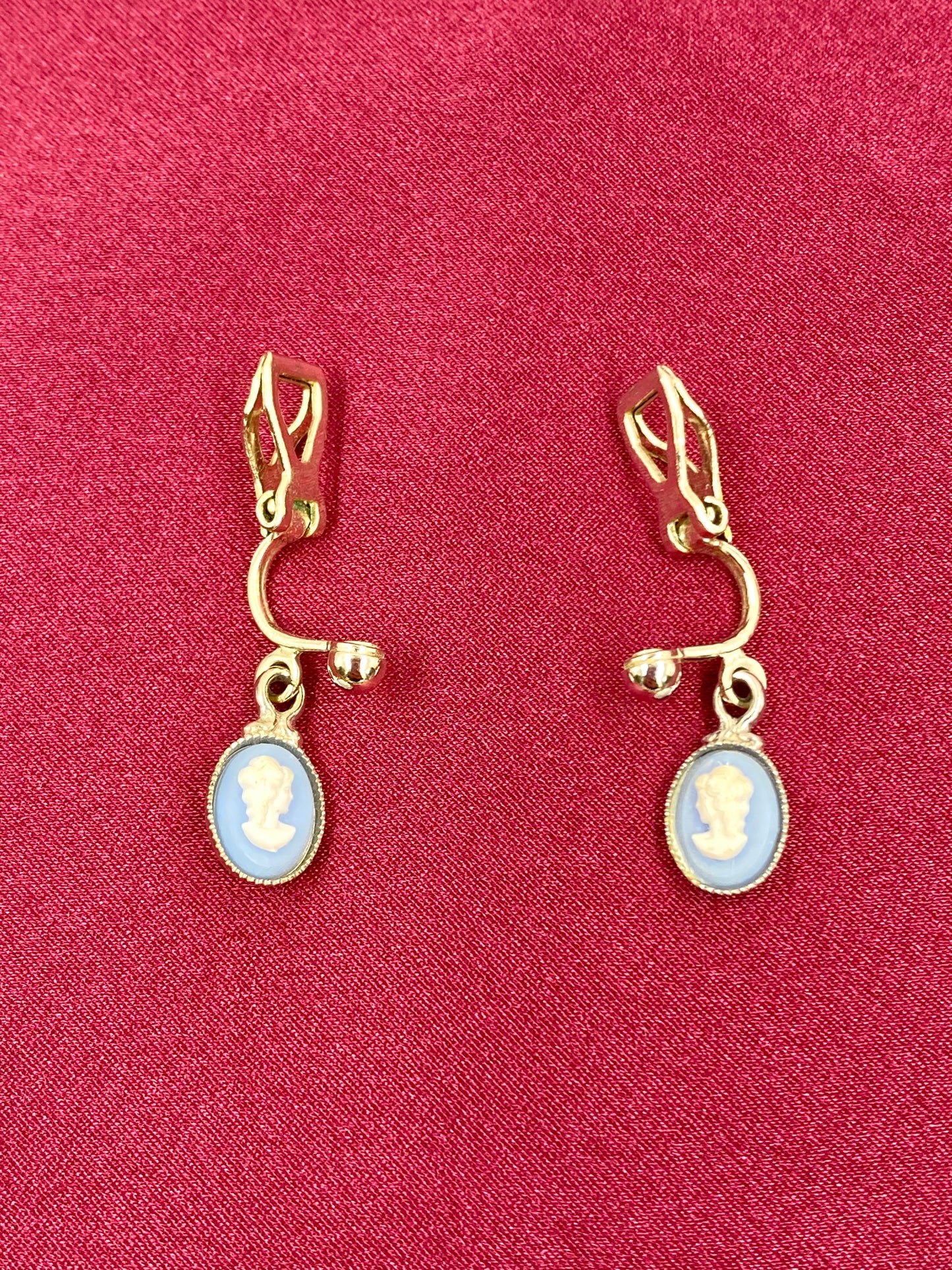 Vintage Clip-On Blue Dangling Cameo Earrings