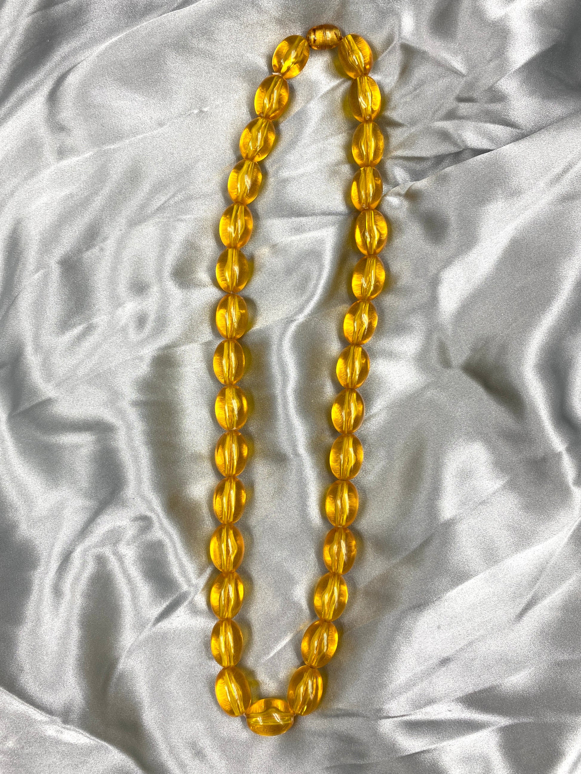 Vintage 1930s Yellow Lucite Bead Necklace