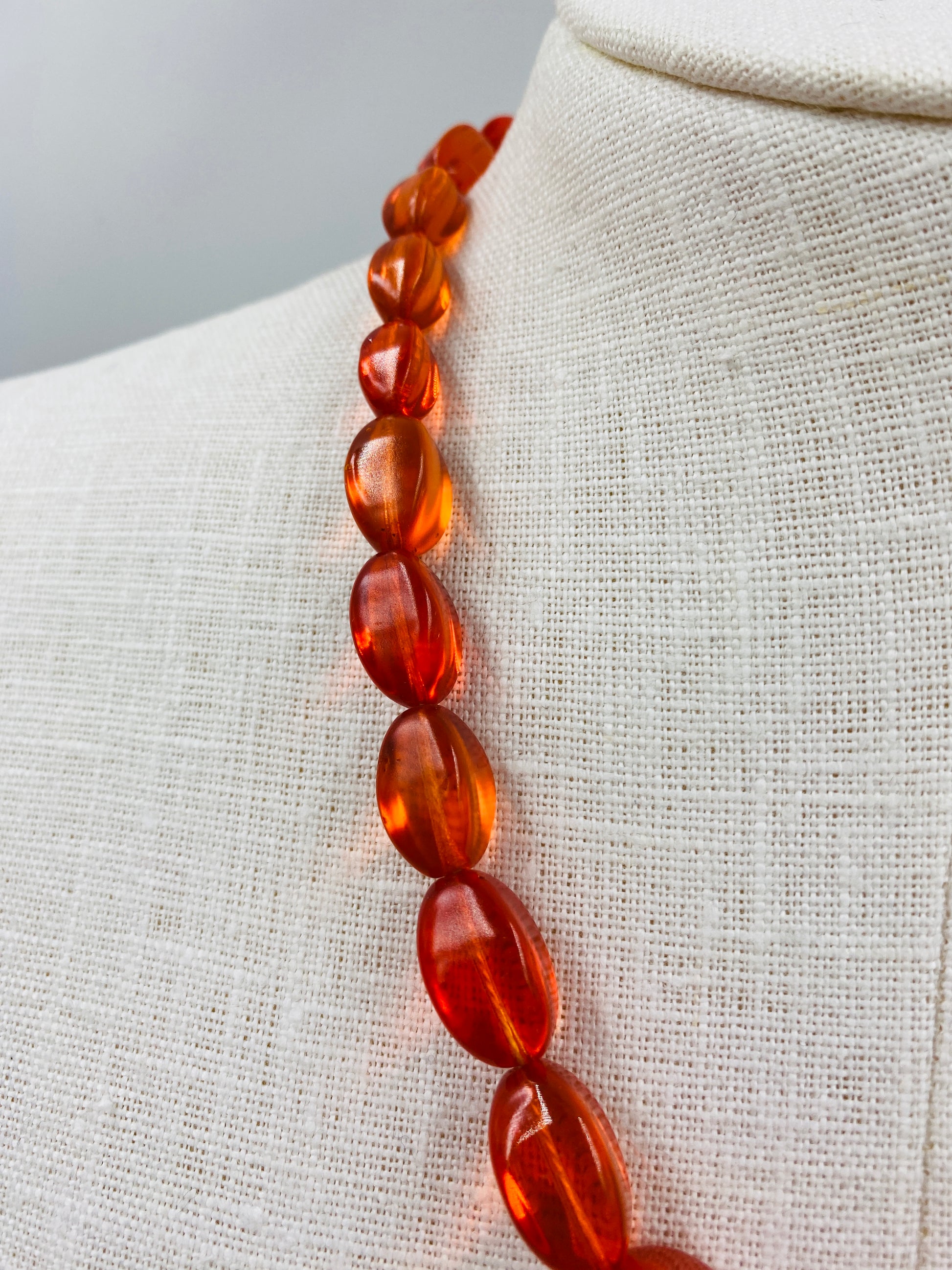Vintage 1930s Orange Glass Bead Necklace