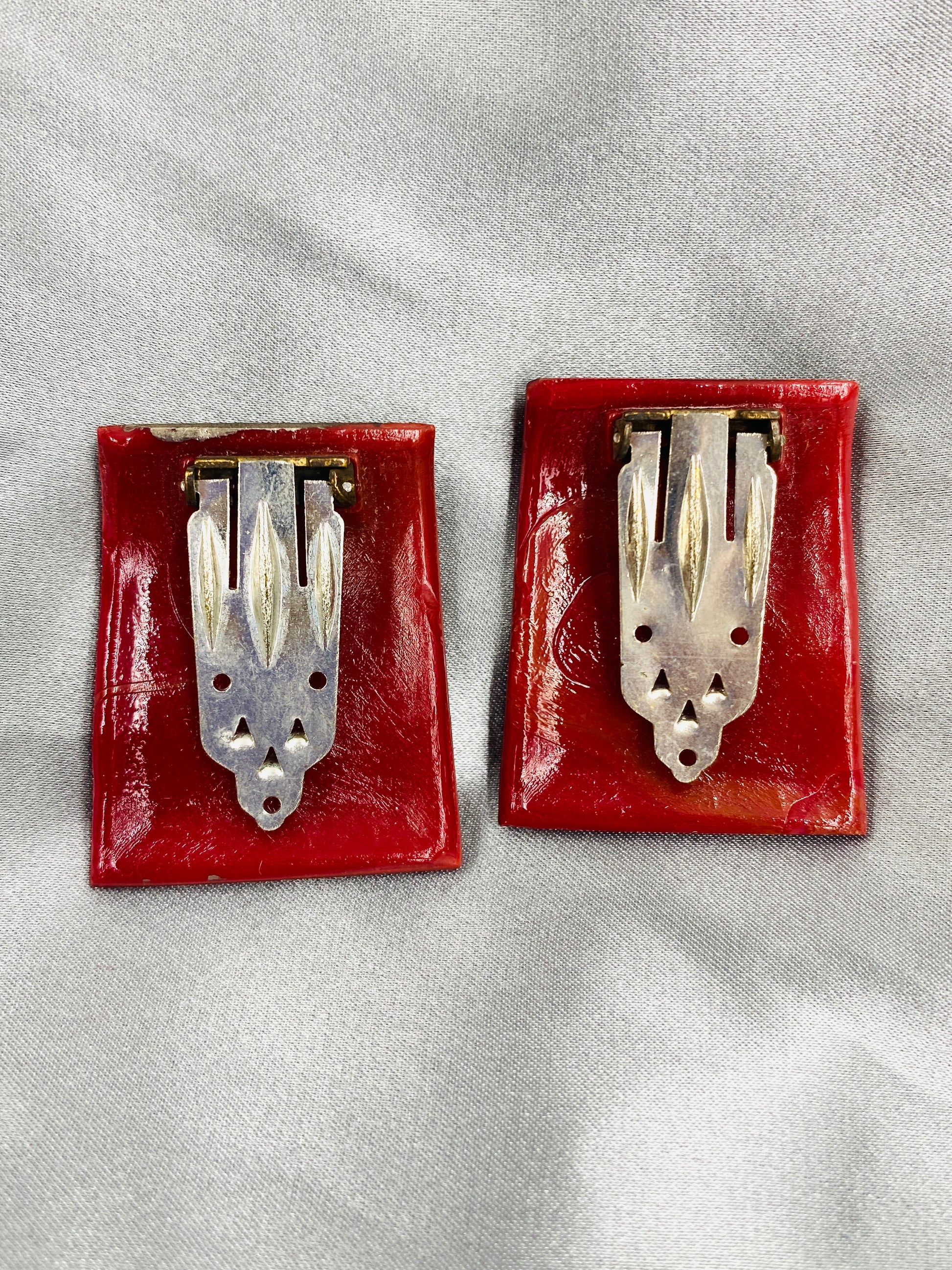 Vintage 1920s/30s Art Deco Square Glass Dress Clips Red