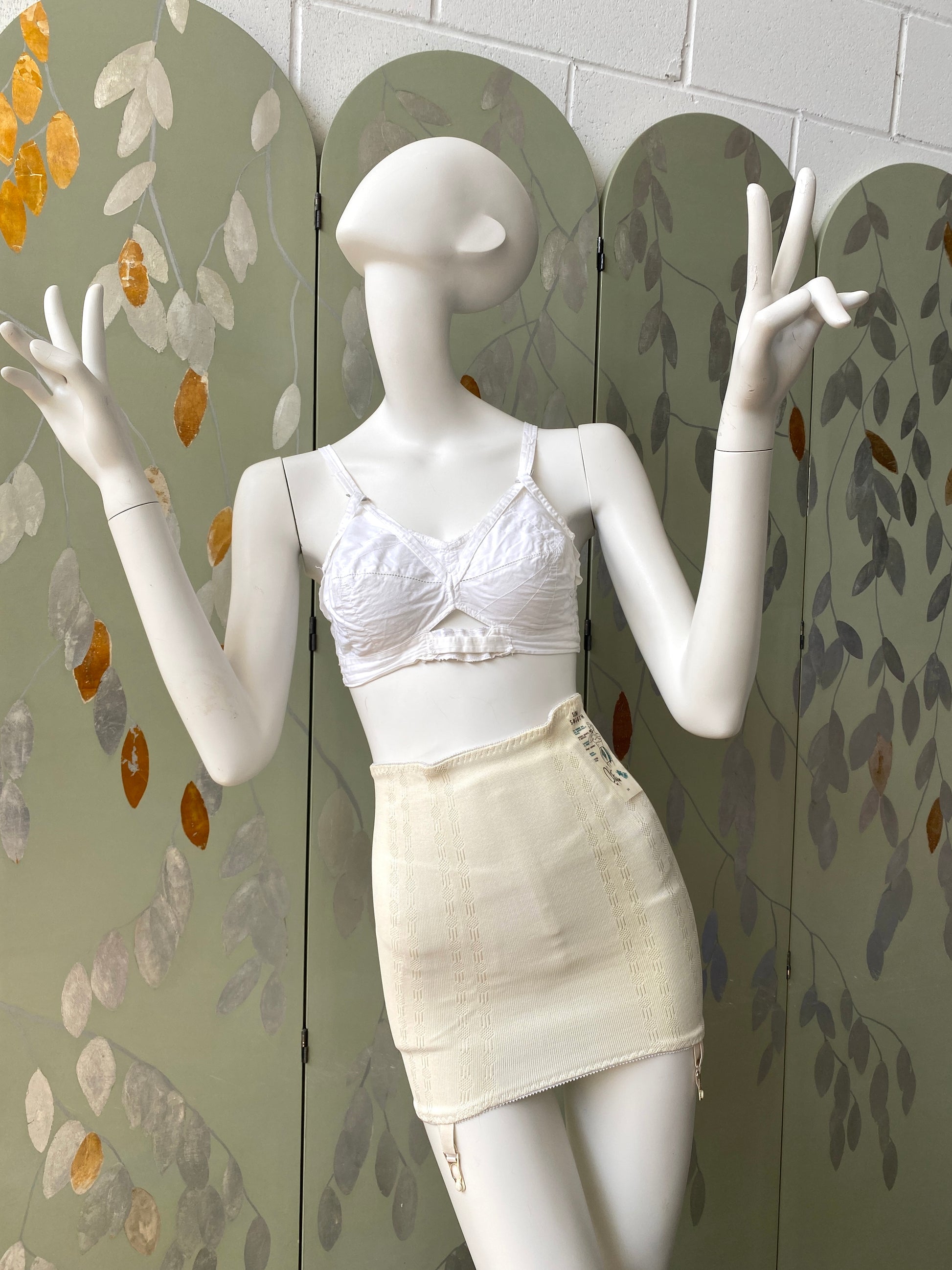 Wholesale Vintage Girdle To Create Slim And Fit Looking
