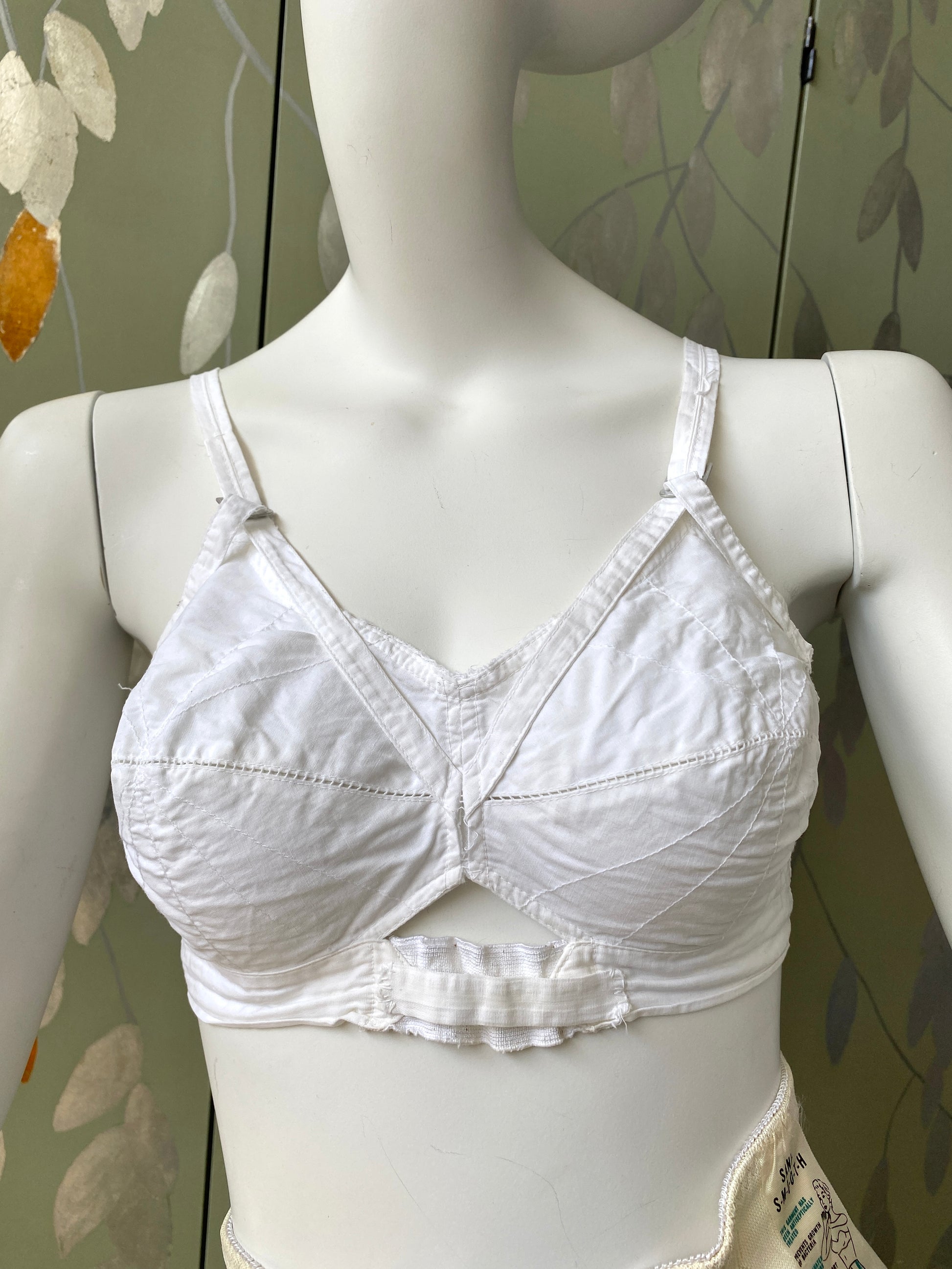 1950s Bullet Bra Vintage French Sewing Pattern