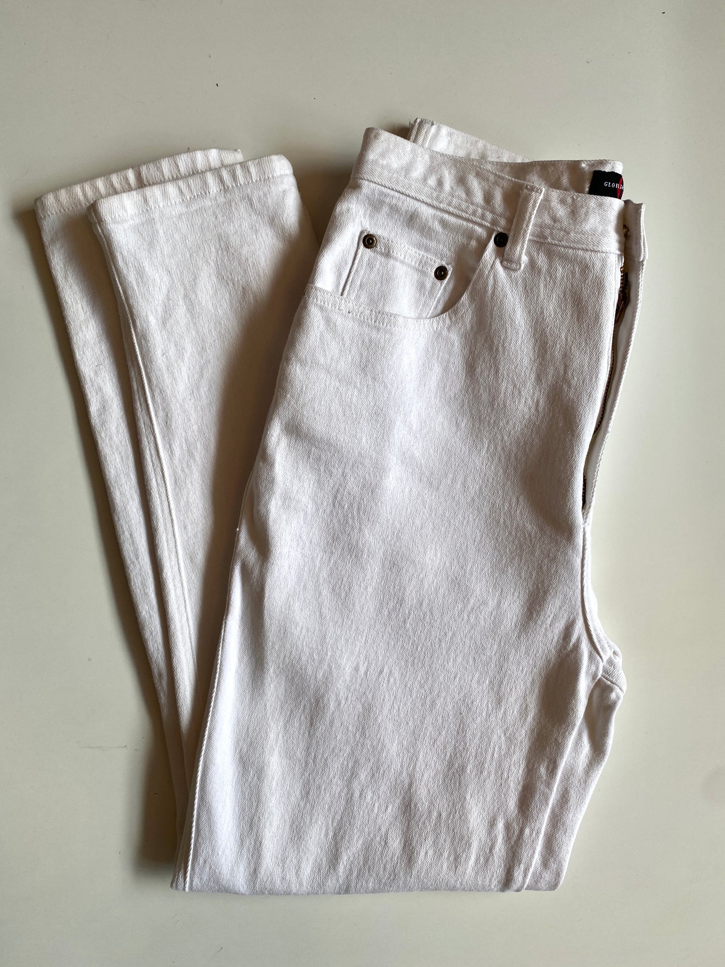 Vintage 1980s White Cotton Denim Gloria Vanderbilt Tapered Jeans, W30