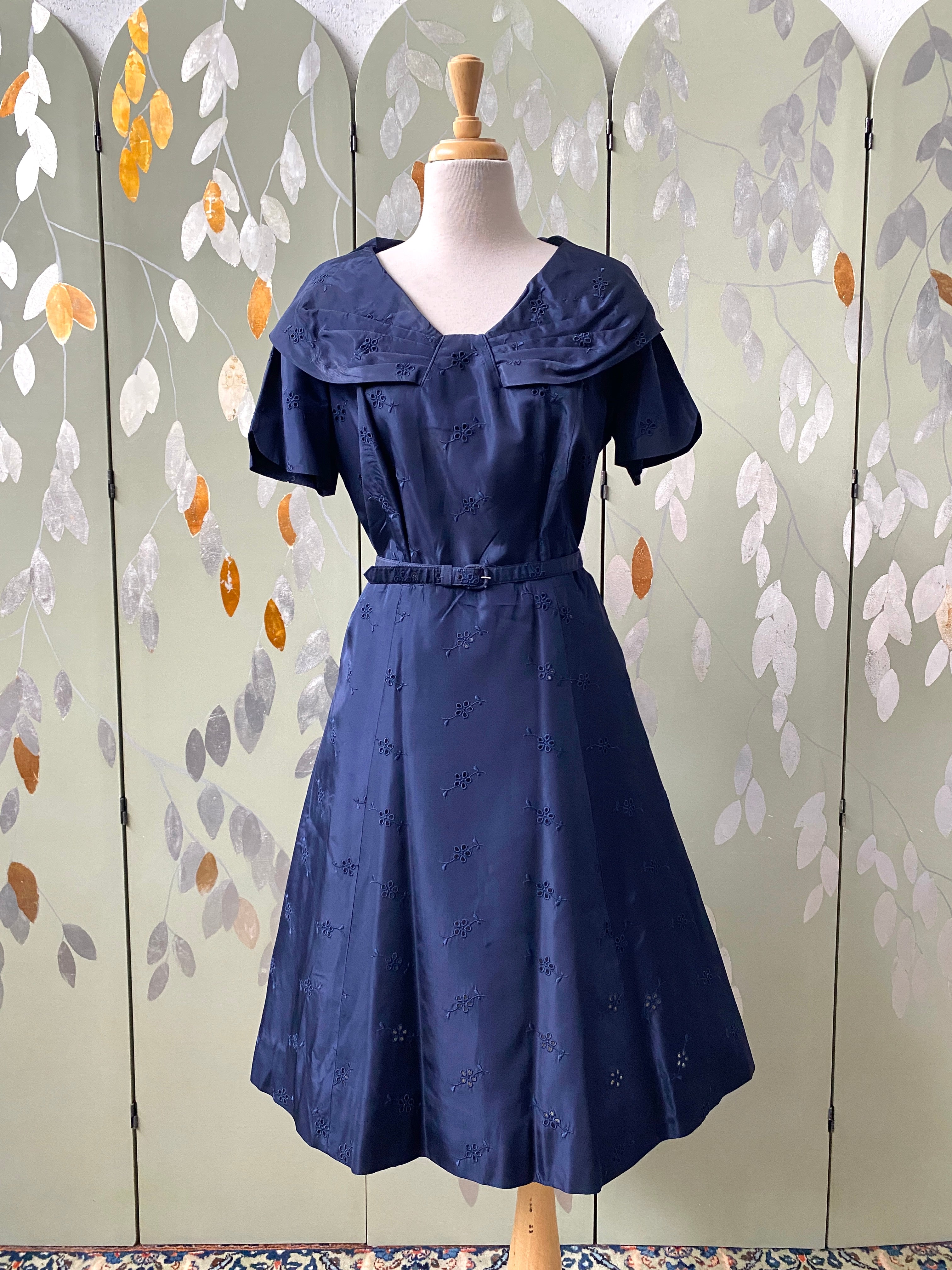 Vintage 1950s Navy Blue Taffeta Cocktail Dress Large