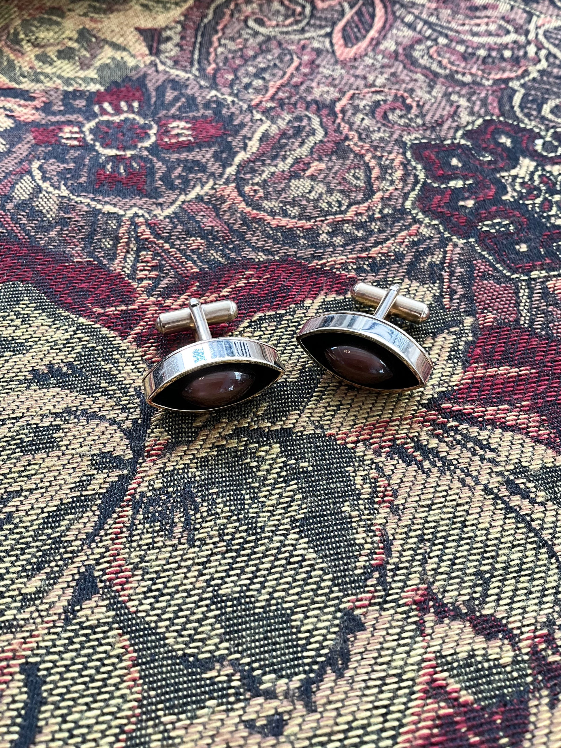 Vintage Gold Tone Marquis Shaped Cufflinks with Cabochon Stone 