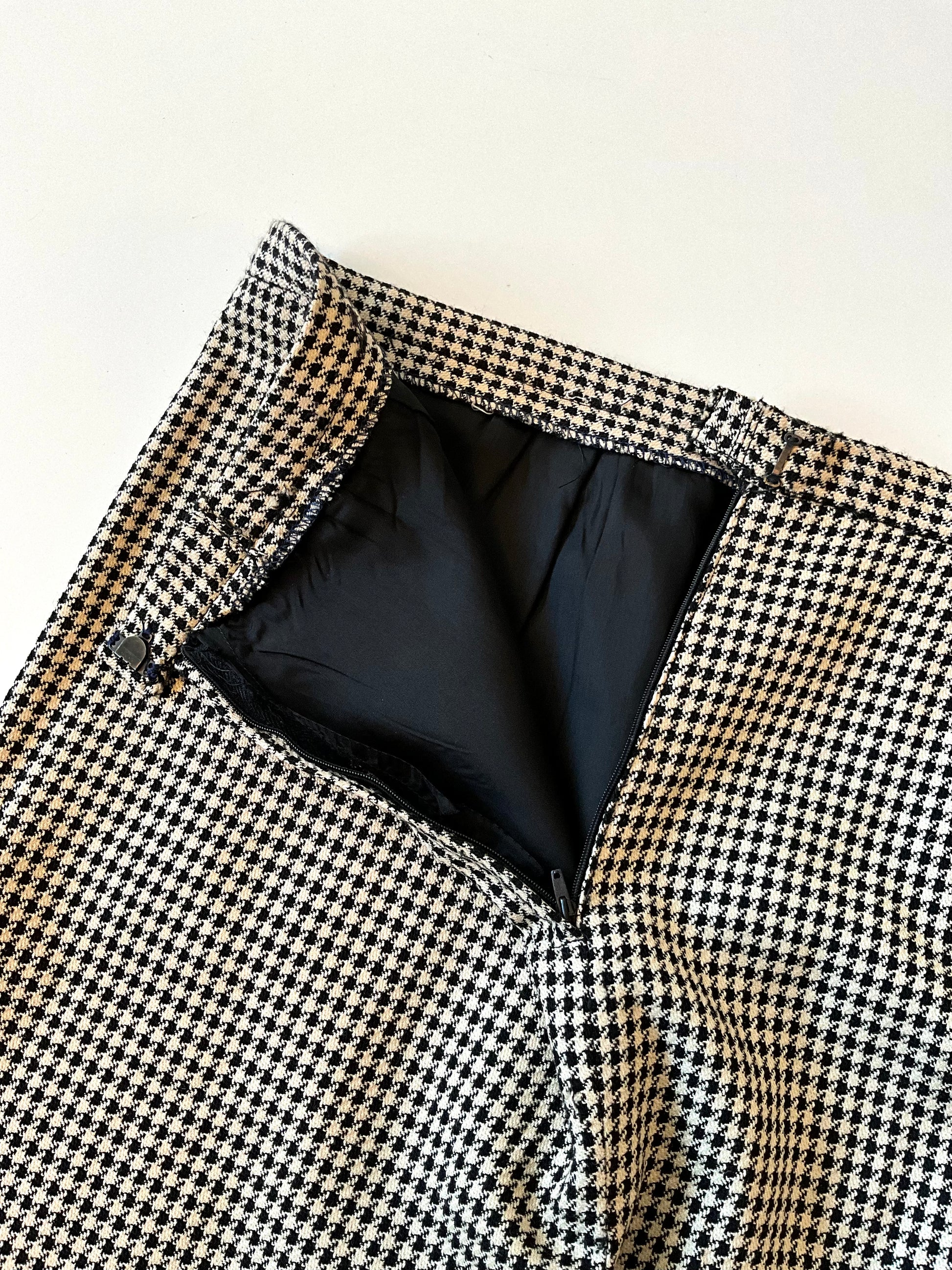 Vintage 1980s Valentino Miss V Houndstooth Check Skirt Suit, Medium 