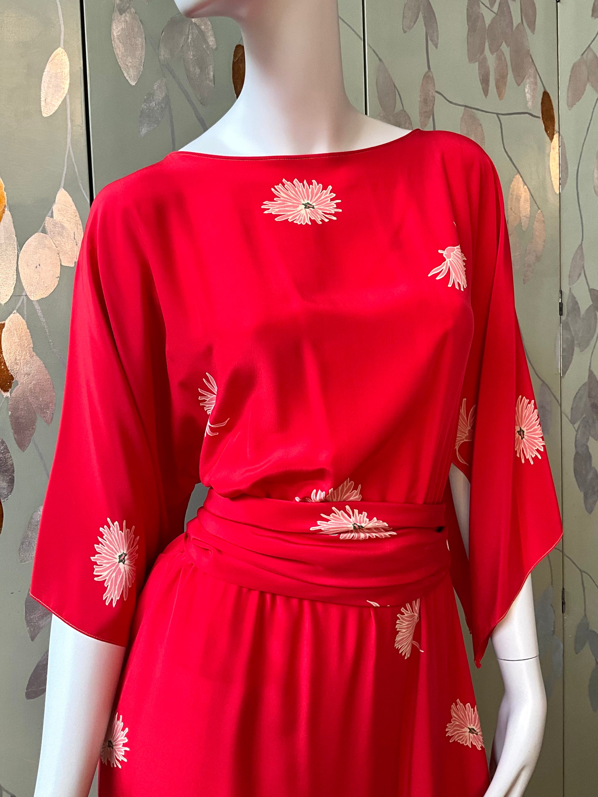 Vintage 1980s Mollie Parnis Red Silk Floral Print Dress, Medium