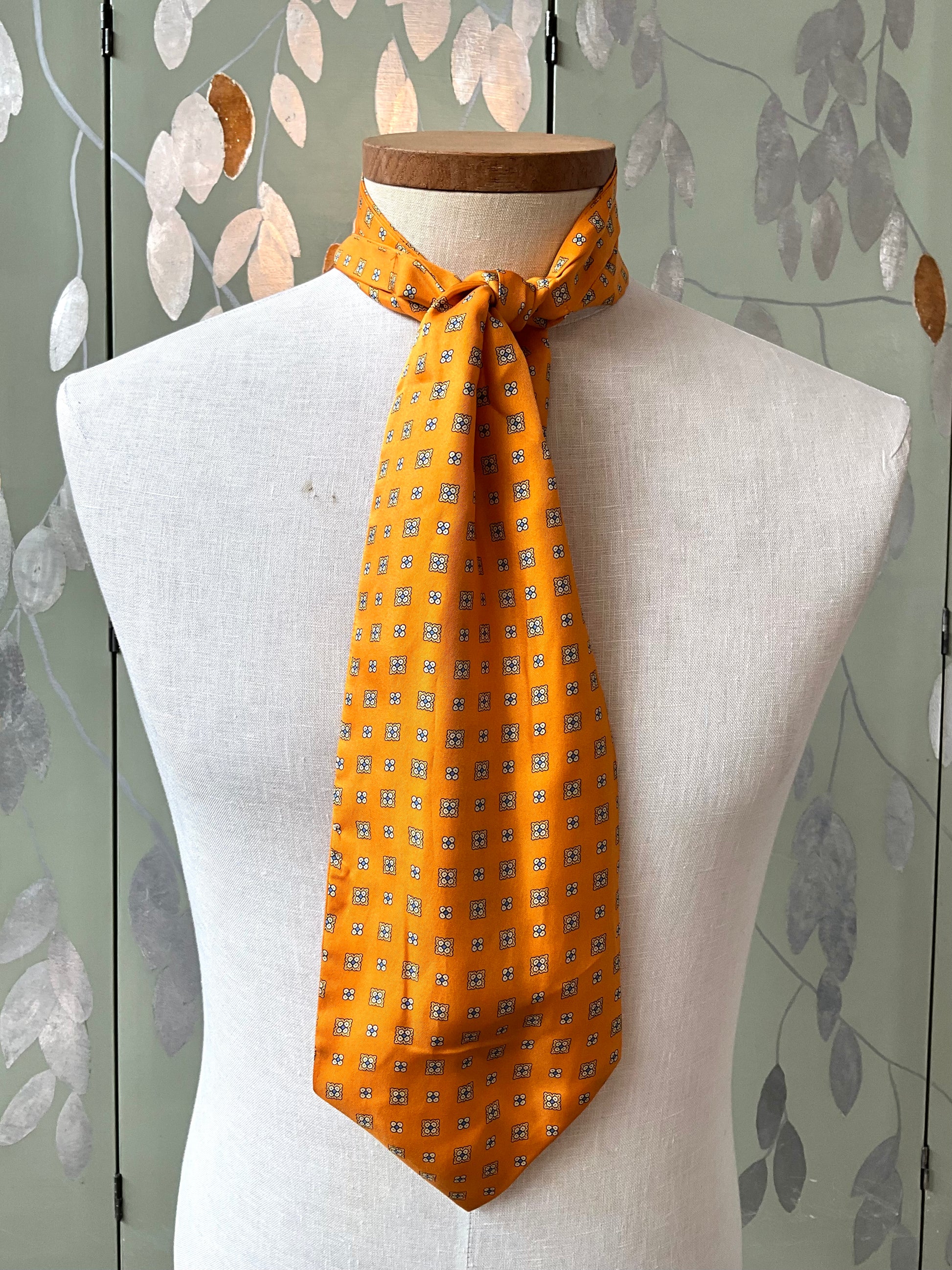 Men's Orange Silk Foulard Print Ascot Tie