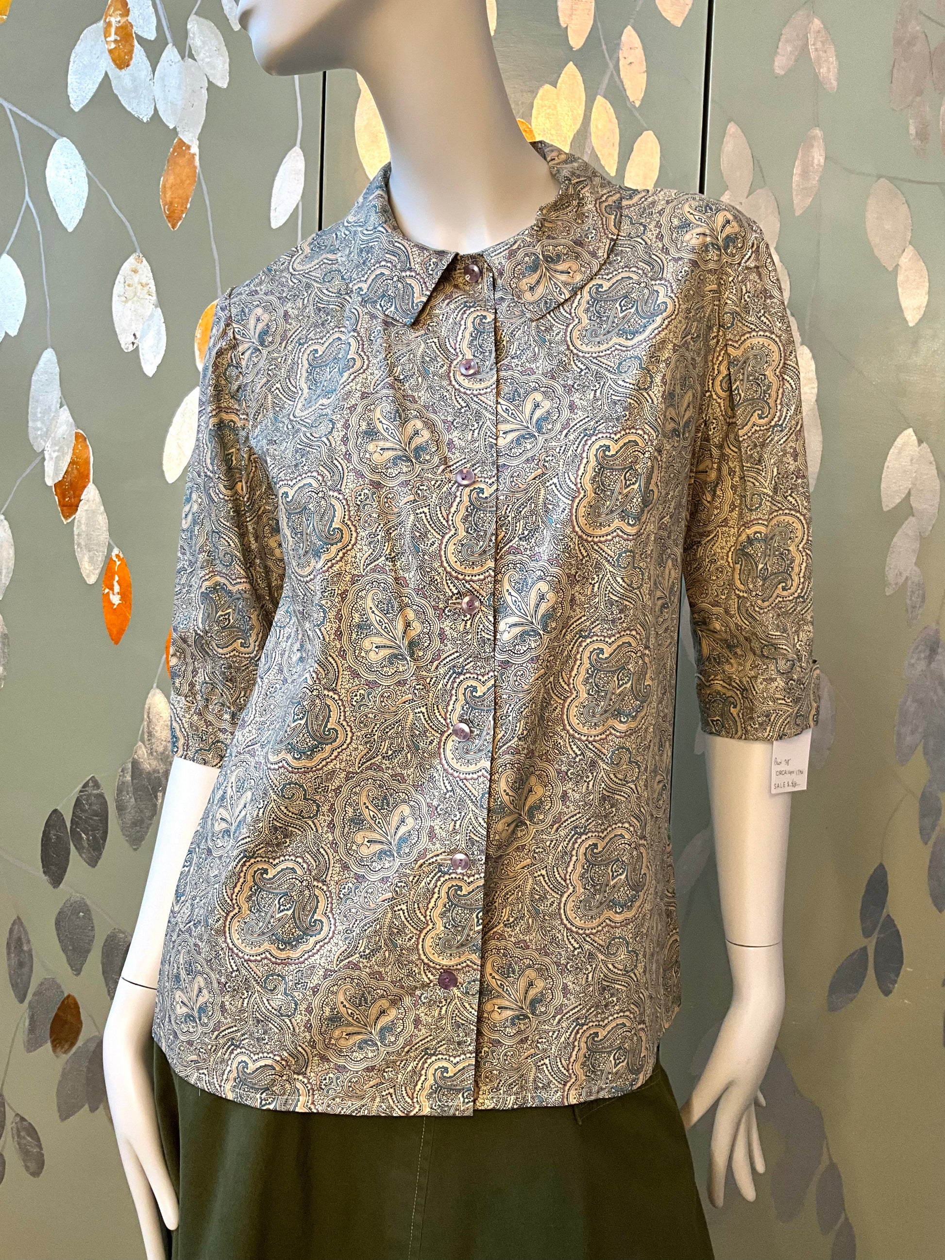 Reproduction 1970s Beige Blue Paisley 3/4 Sleeve Blouse, Medium 