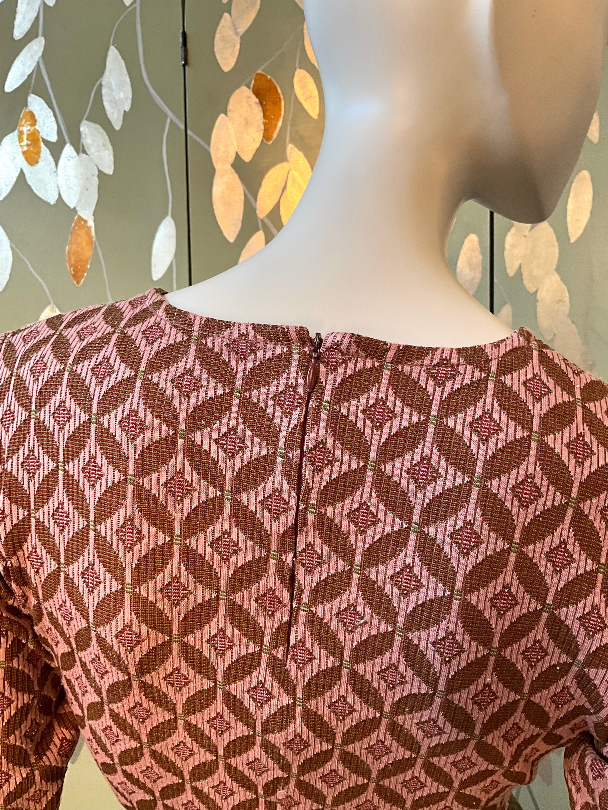 Reproduction 1970s Pink Green Ogee Pattern 3/4 Sleeve Knit Top, Medium 