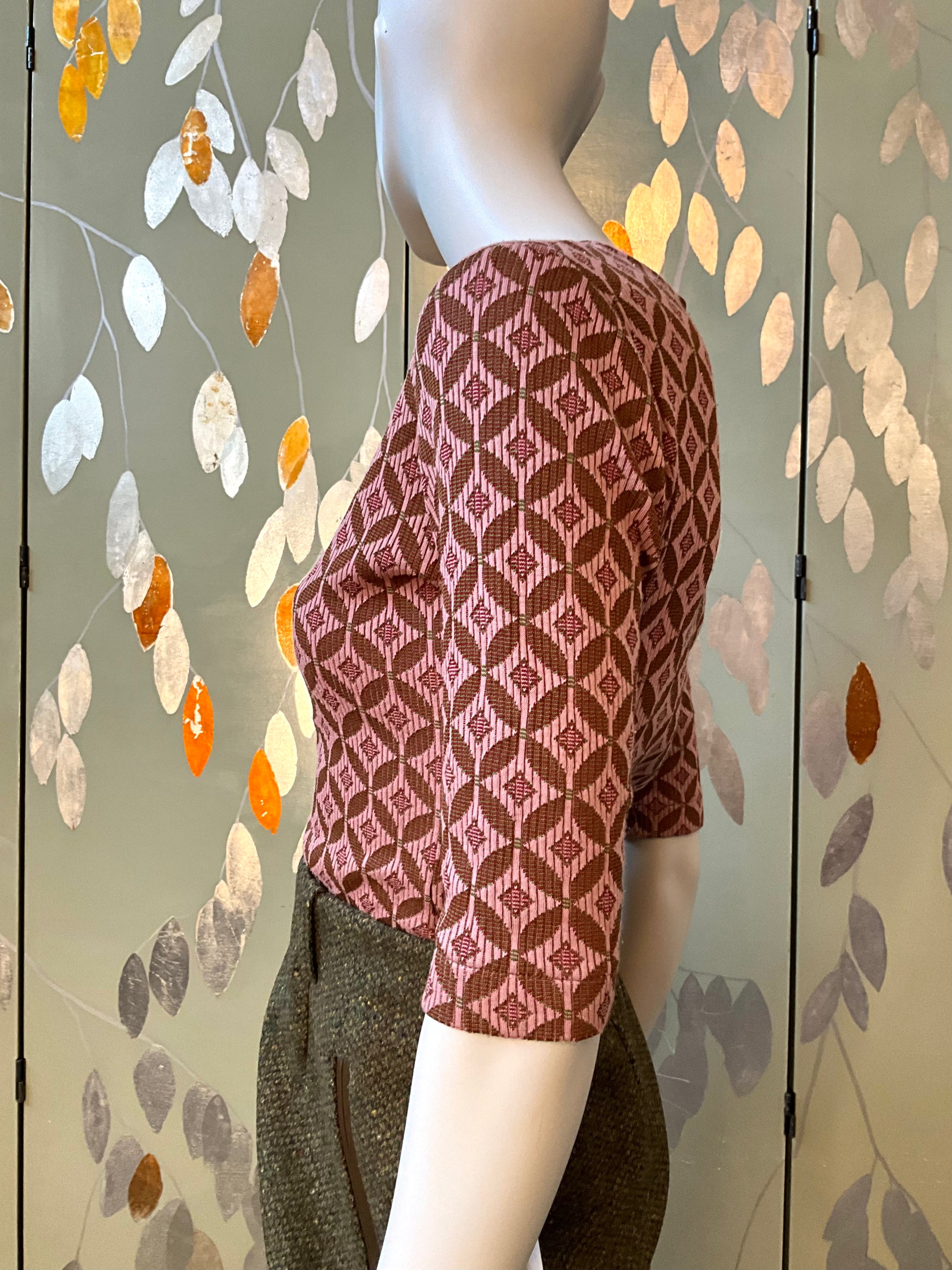 Reproduction 1970s Pink Green Ogee Pattern 3/4 Sleeve Knit Top, Medium 