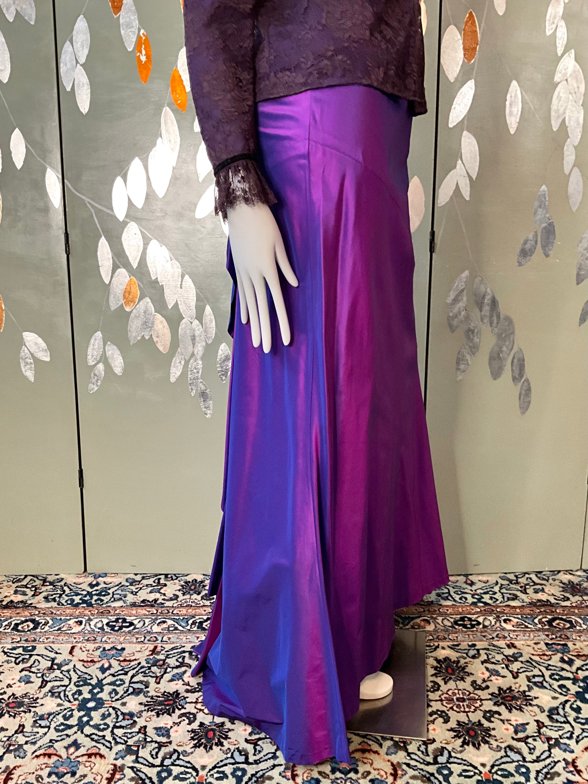 Vintage Y2K Purple Silk Taffeta Maxi Evening Skirt with Waterfall Ruffle, W32