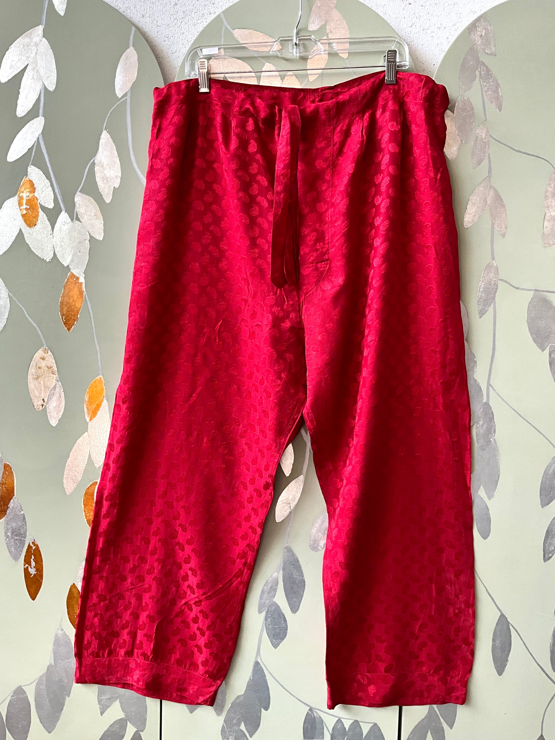 Vintage 1950s Men's Red Satin Damask Pyjama Set, Large 