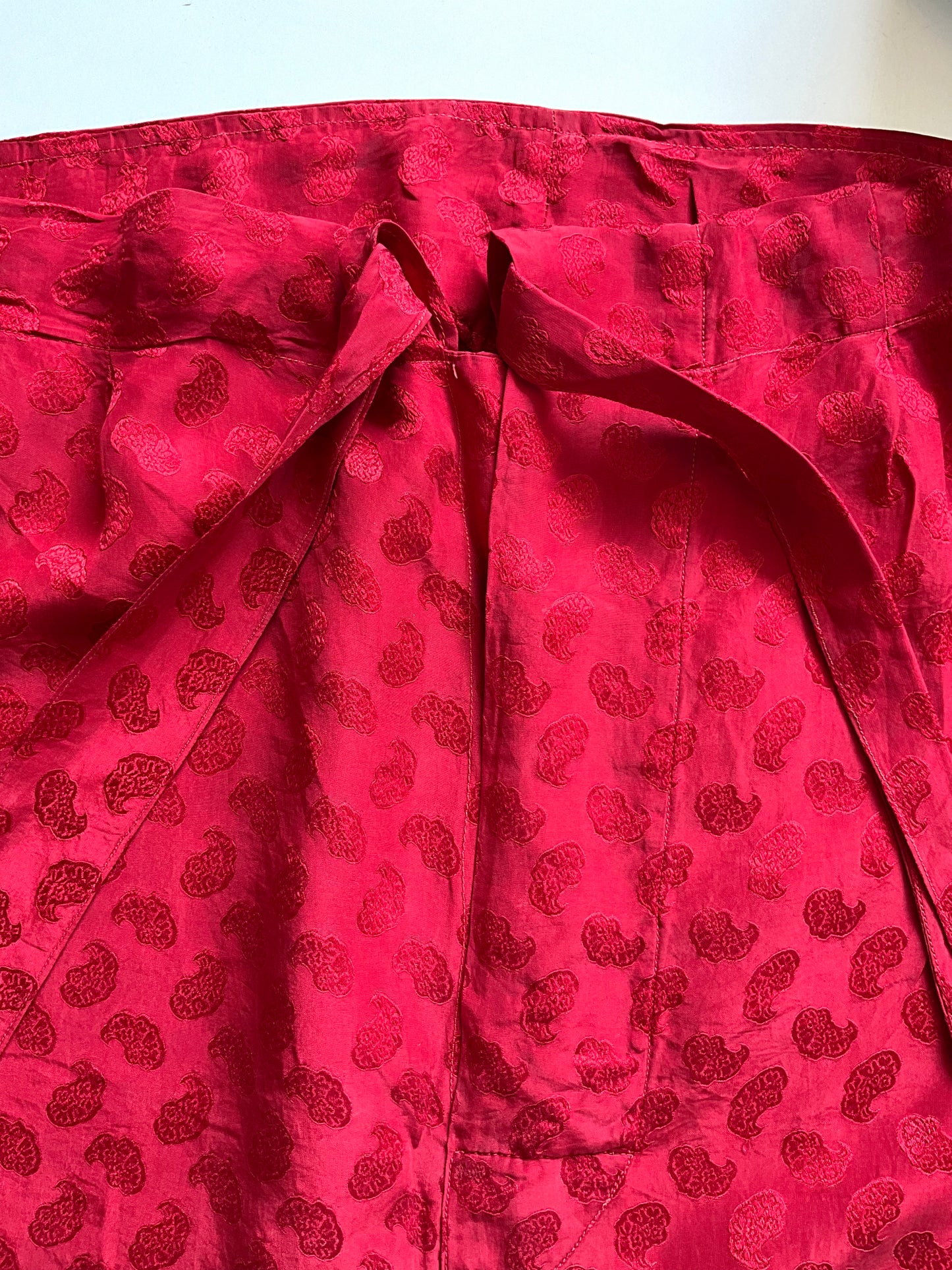 Vintage 1950s Men's Red Satin Damask Pyjama Set, Large 