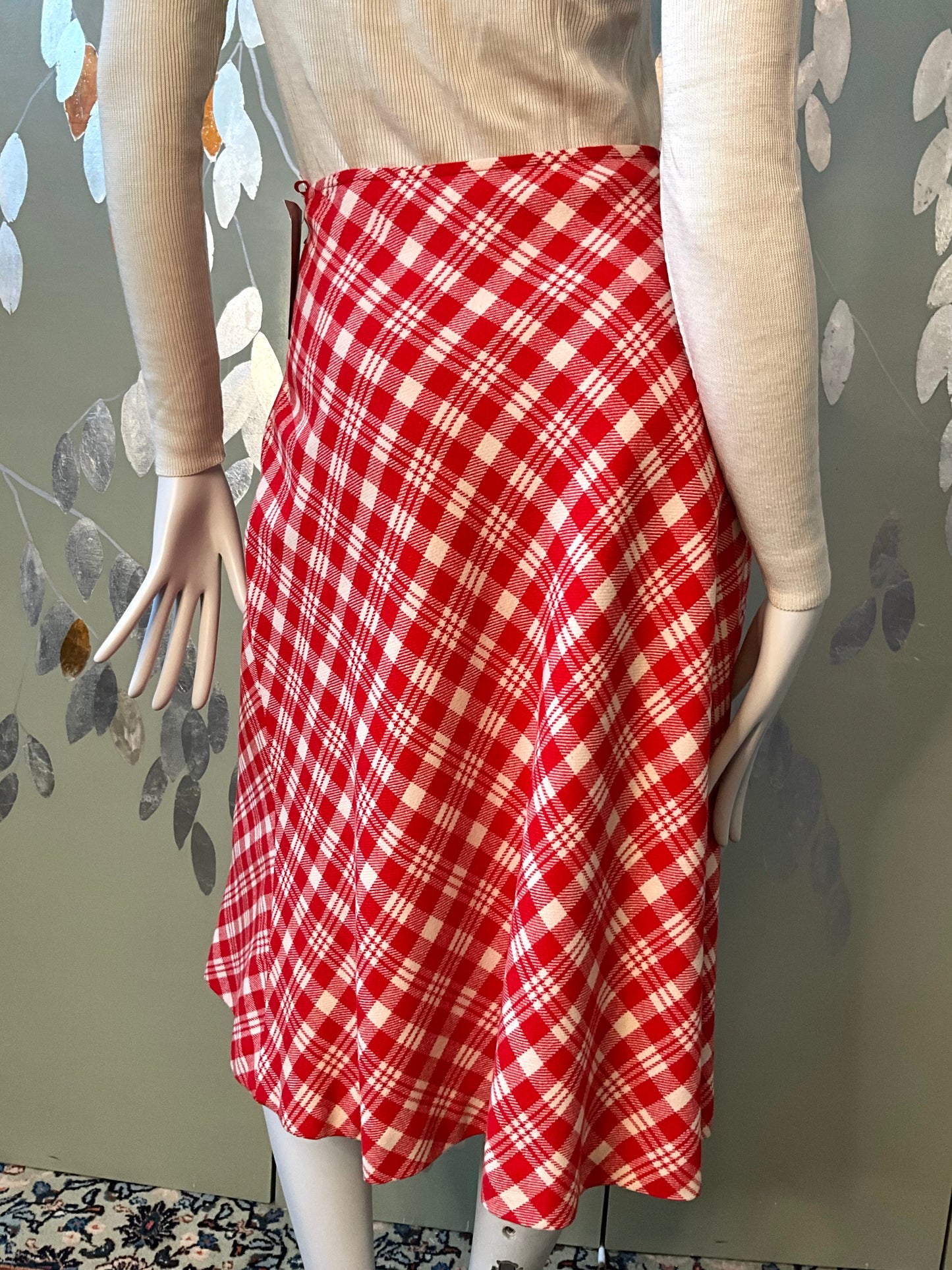 Vintage 1970s Red and Cream Plaid Flared Midi Skirt, W32
