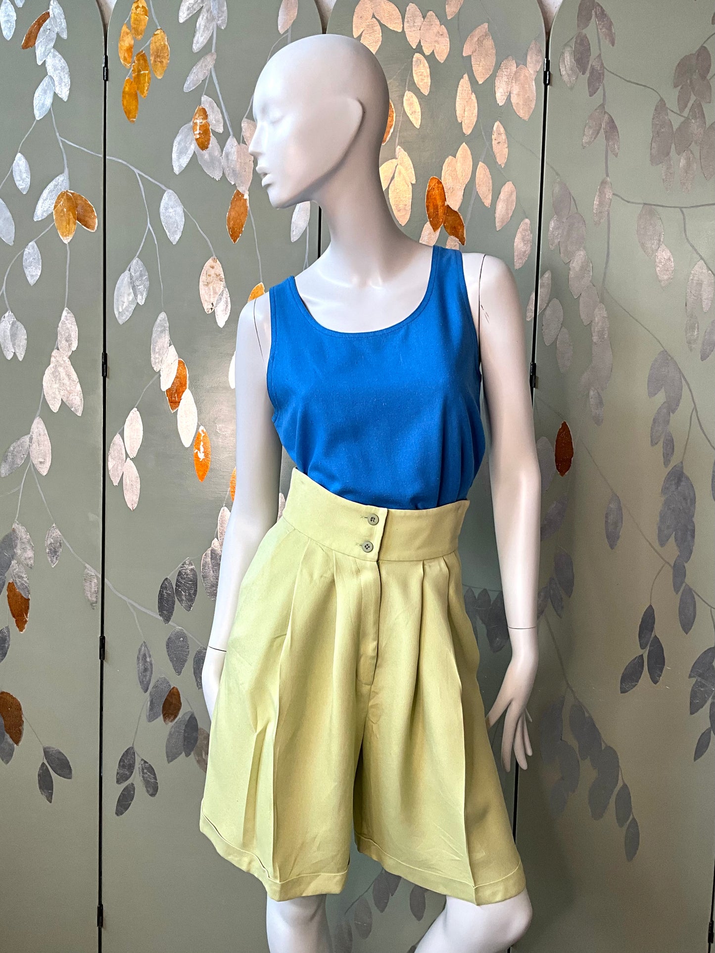 Vintage 1980s Sunny Choi Pale Green Wide Leg Pleated Bermuda Shorts, Small 