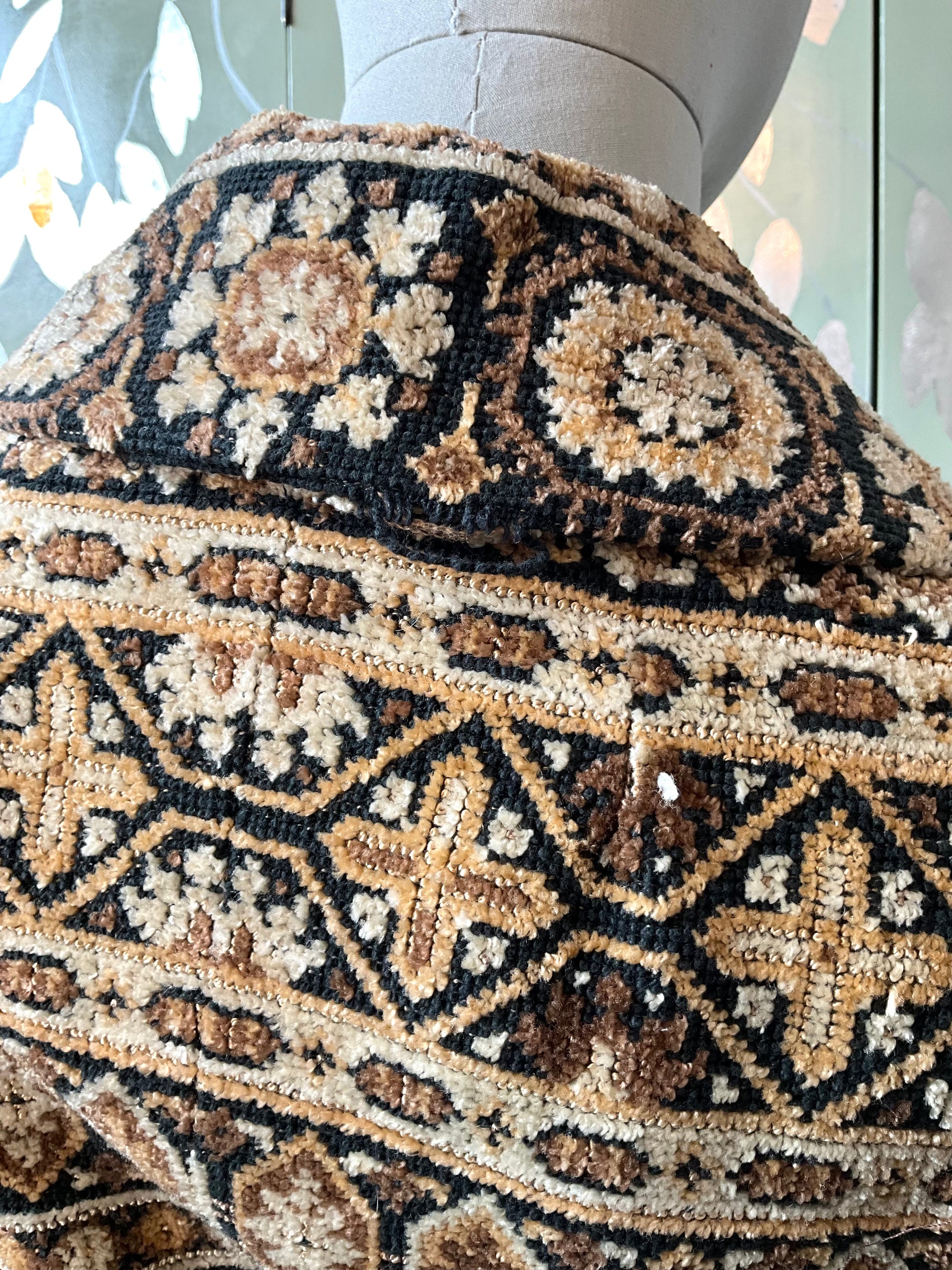 Vintage 1970s Brown Mid-Length Tapestry Coat, XS