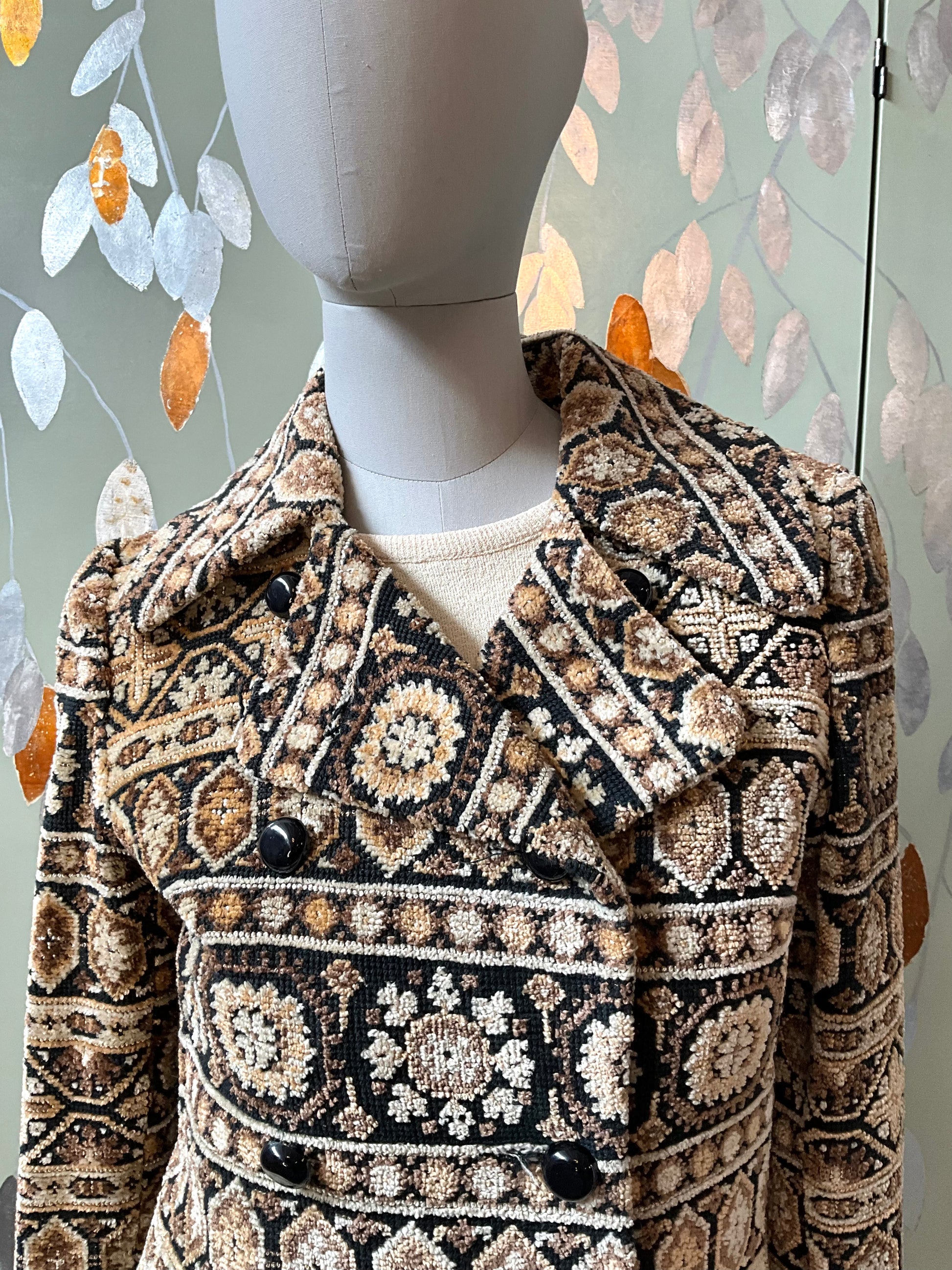 Vintage 1970s Brown Mid-Length Tapestry Coat, XS