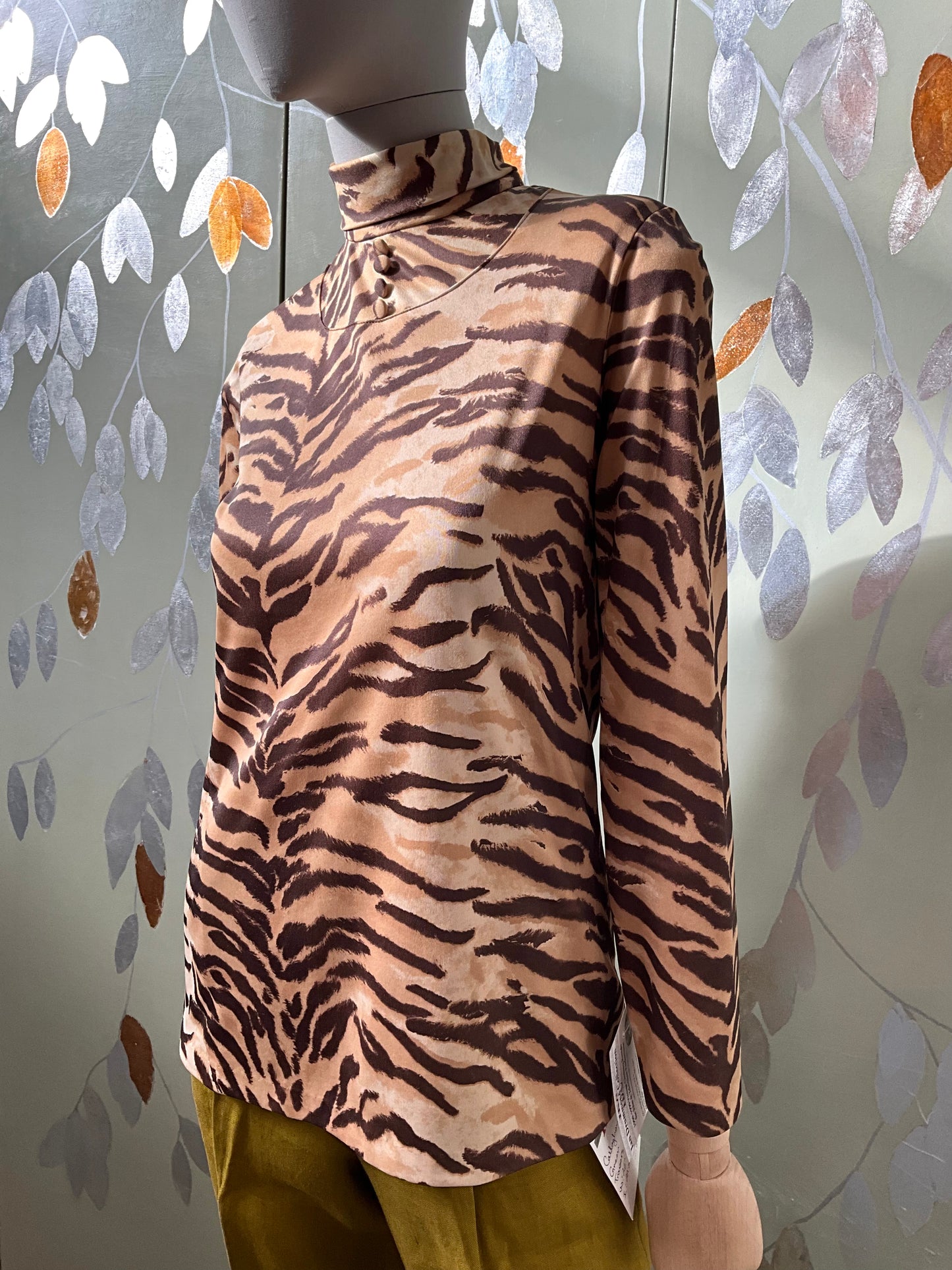 Vintage 1980s Tiger Print Turtleneck Long Sleeve Top, S/M