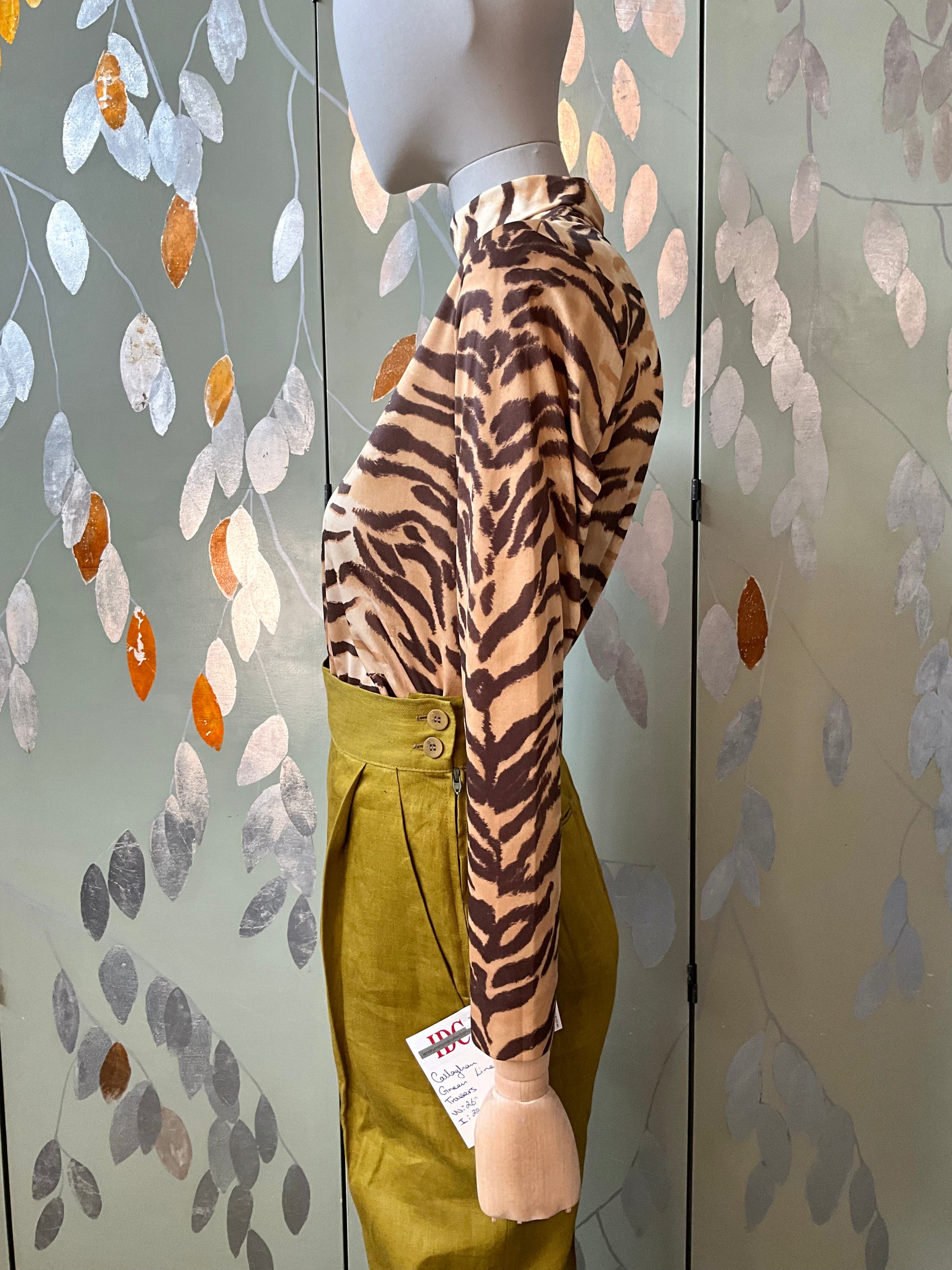 Vintage 1980s Tiger Print Turtleneck Long Sleeve Top, S/M