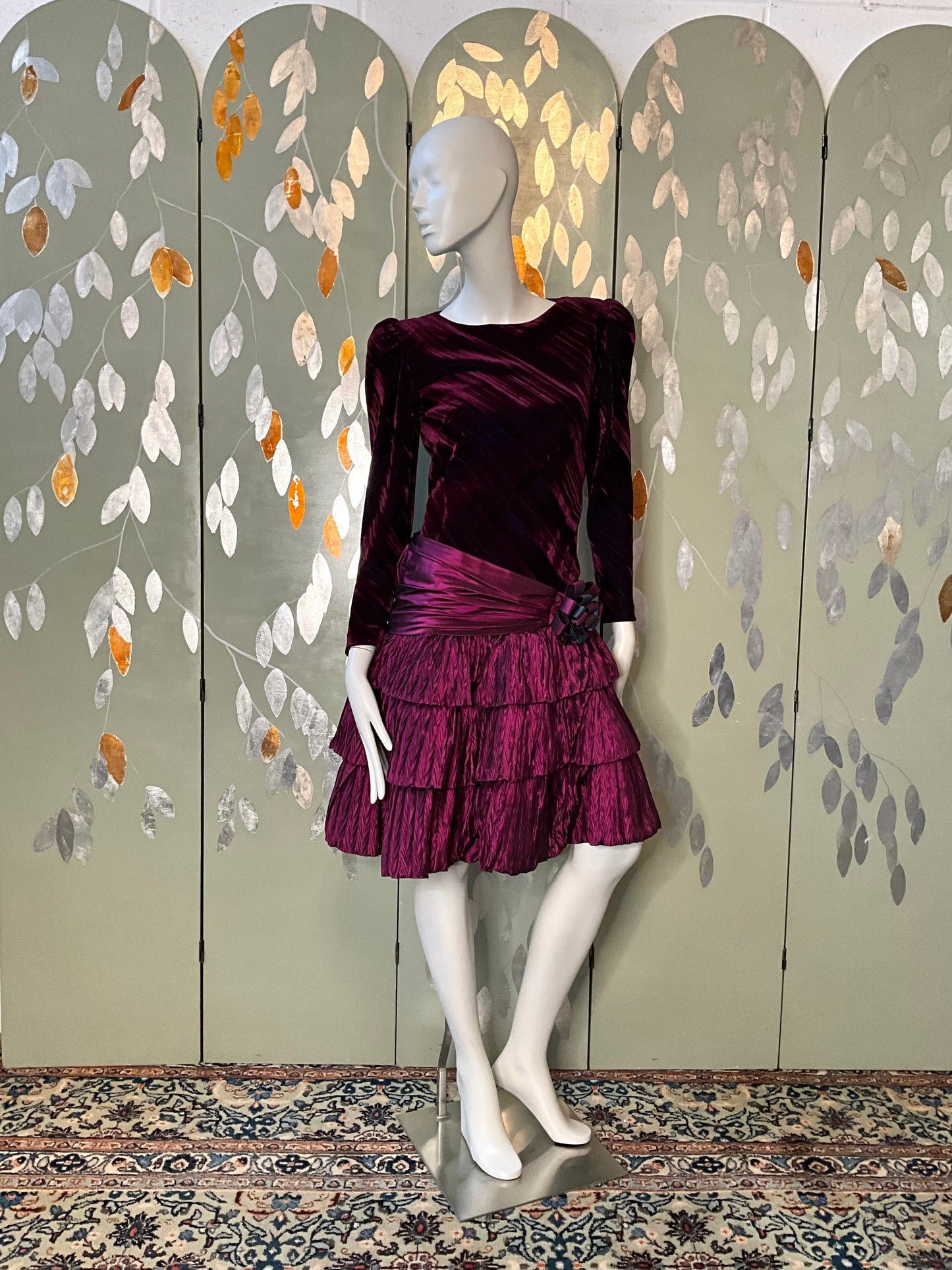 Vintage 1980s Purple Velvet and Taffeta Long Sleeve Tiered Dress, Small 