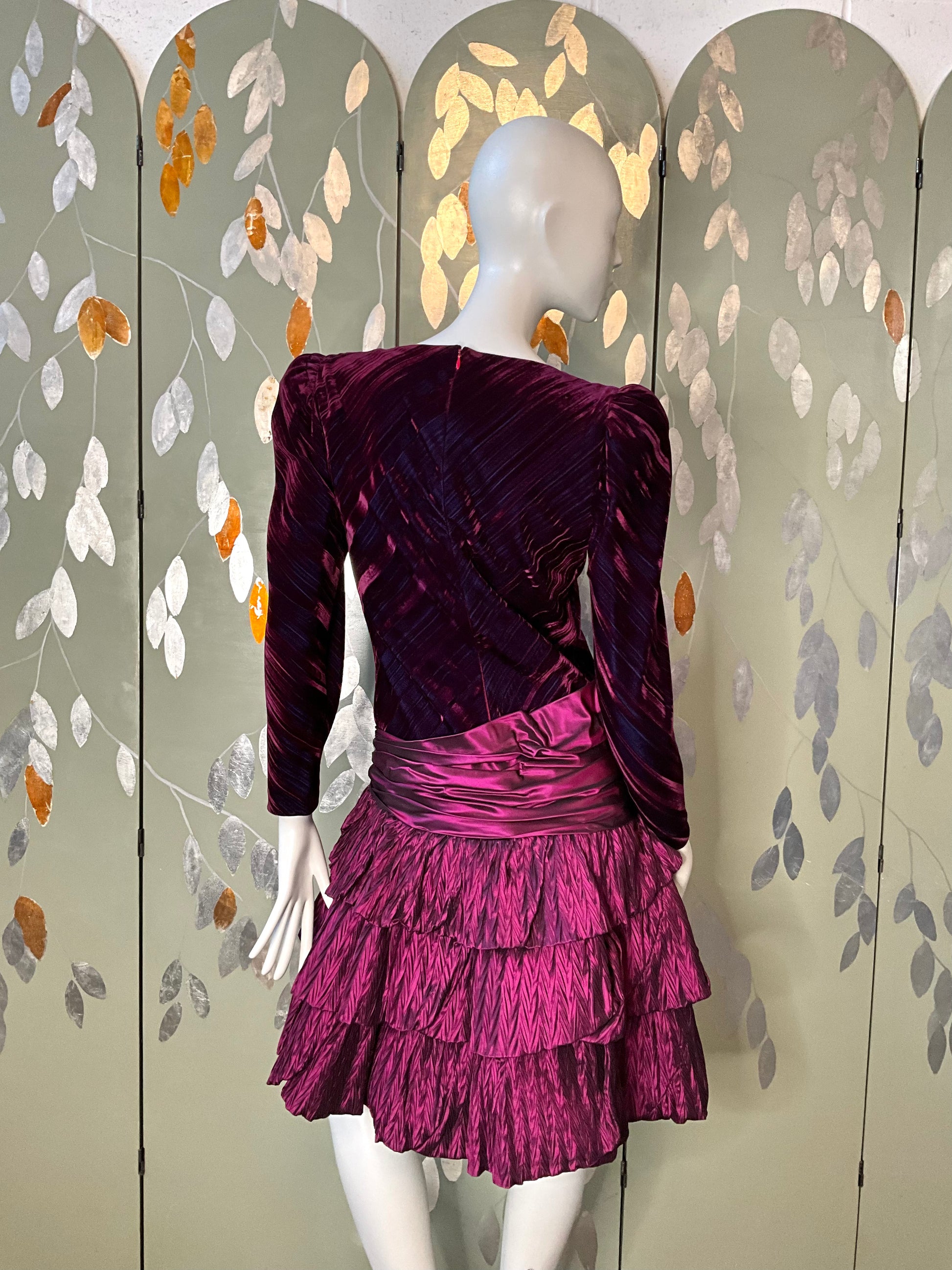 Vintage 1980s Purple Velvet and Taffeta Long Sleeve Tiered Dress, Small 