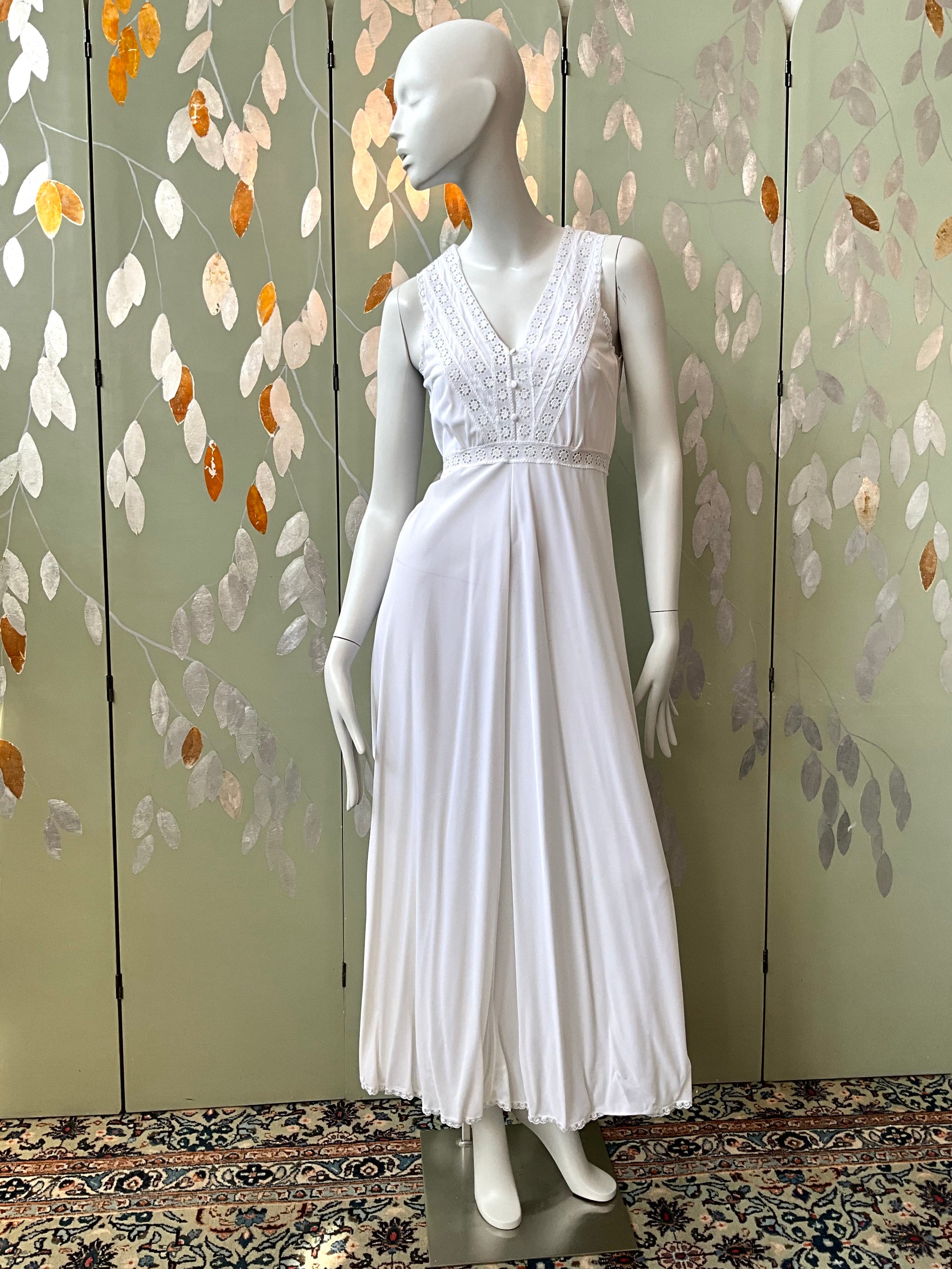 Vintage 1970s White Crochet Trim Nightgown and Robe Set, Small 