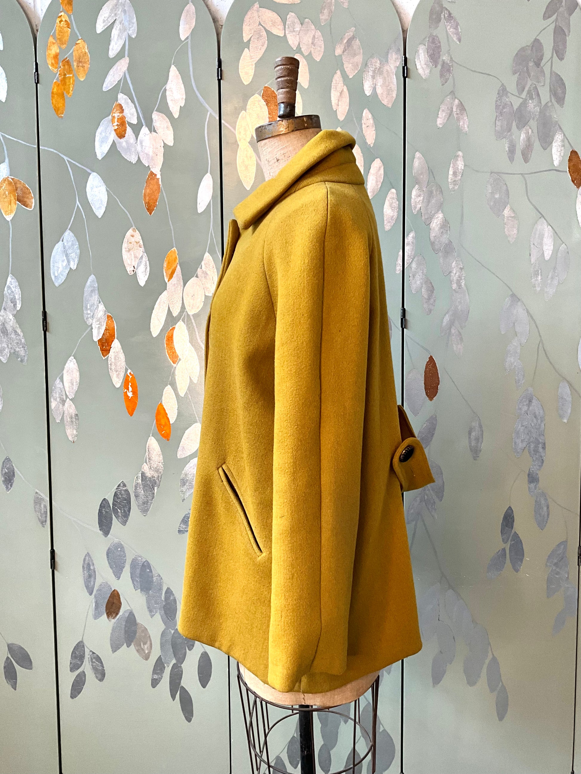 Vintage 1990s Yellow Wool Raglan Sleeve Coat, Large 