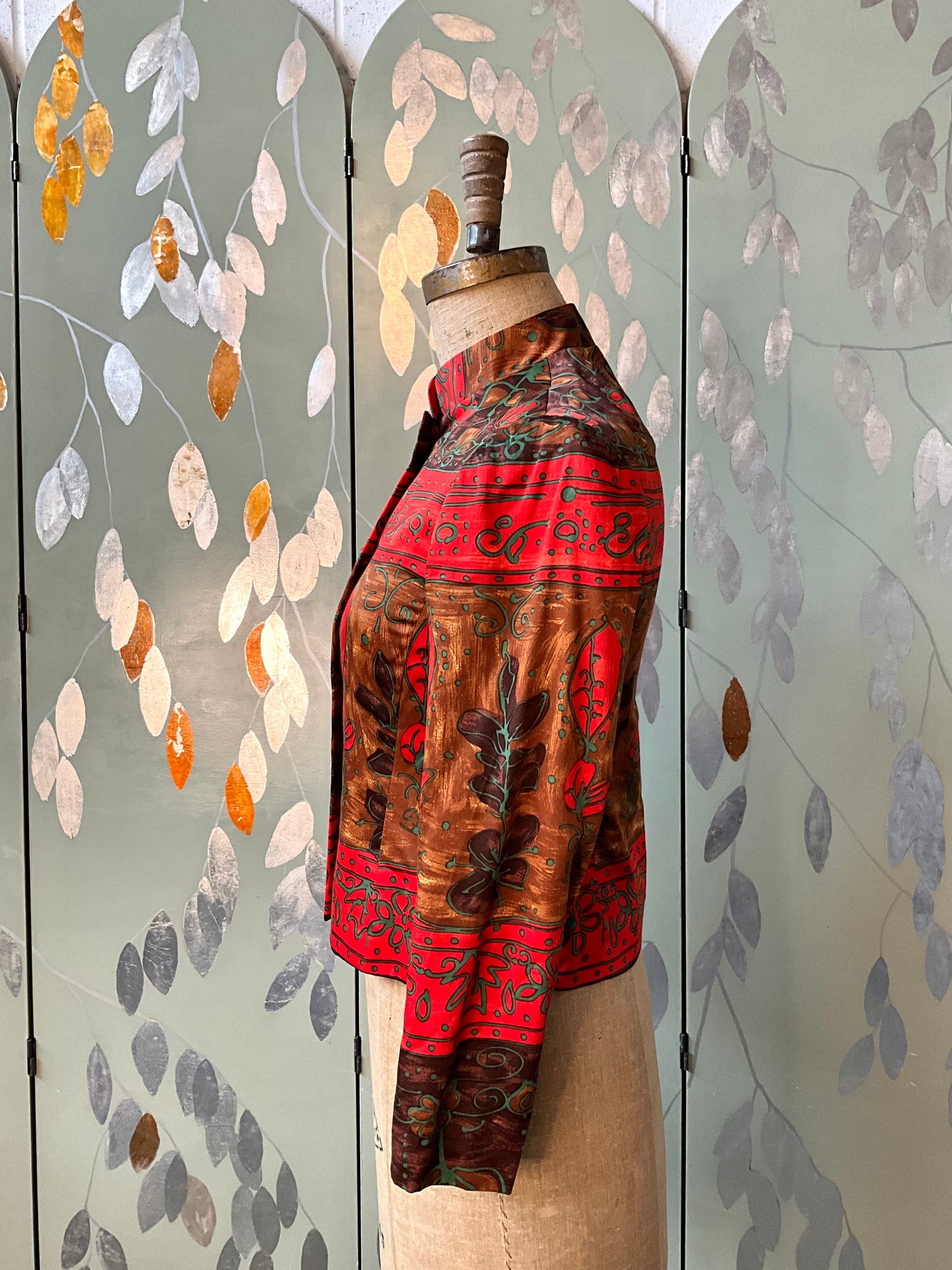 Vintage 1960s Red and Brown Cotton Print Mandarin Collar Fitted Jacket, XS