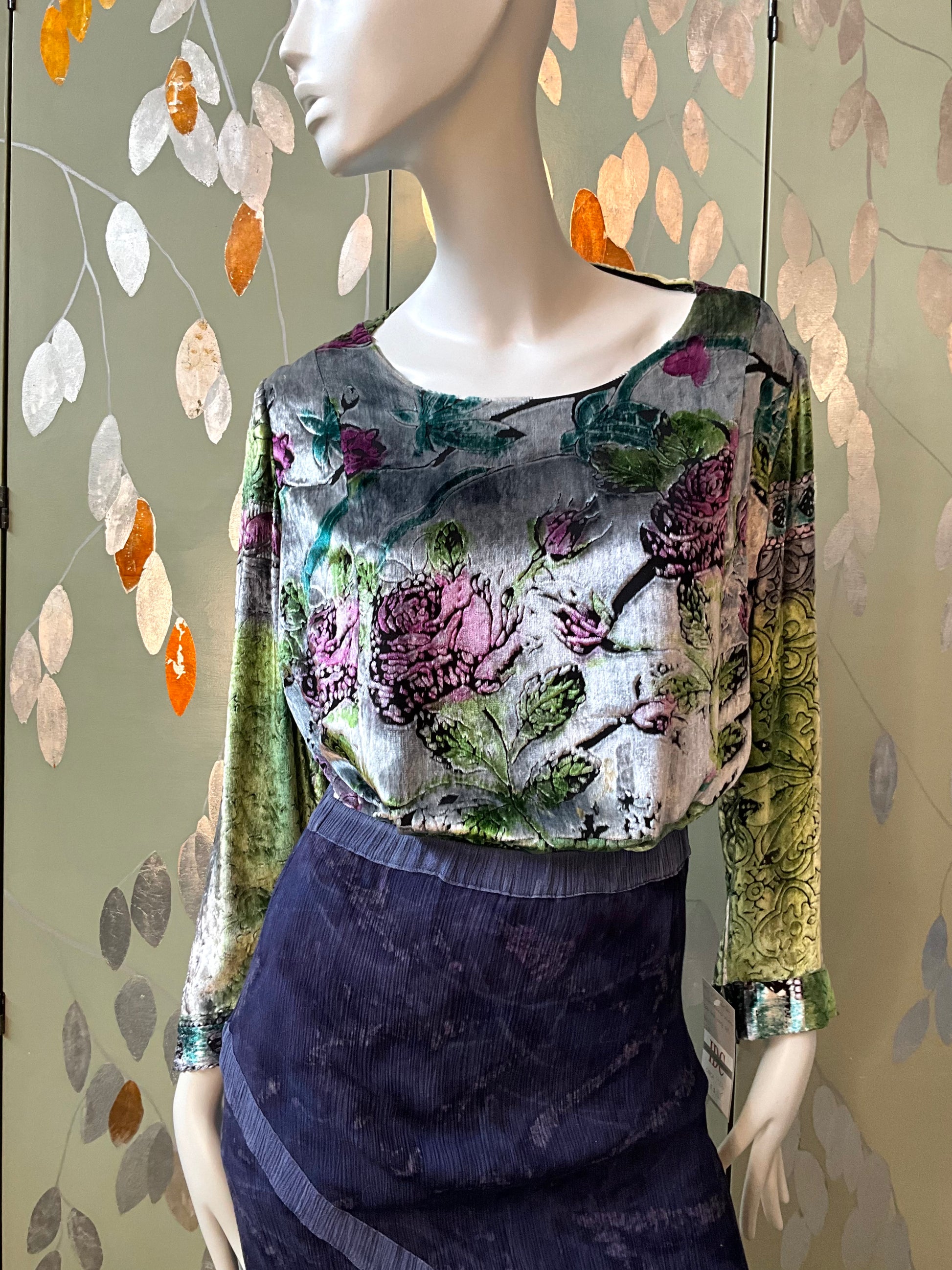 Vintage 1980s Zonda Nellis Silk Flocked Velvet Rose Top and Scarf Set