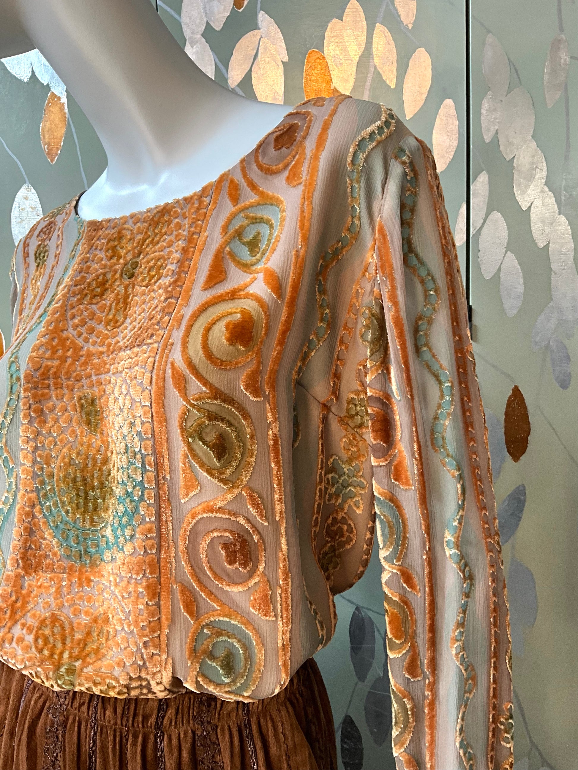 Vintage 1990s Zonda Nellis Orange Patterned Burnout Velvet Top