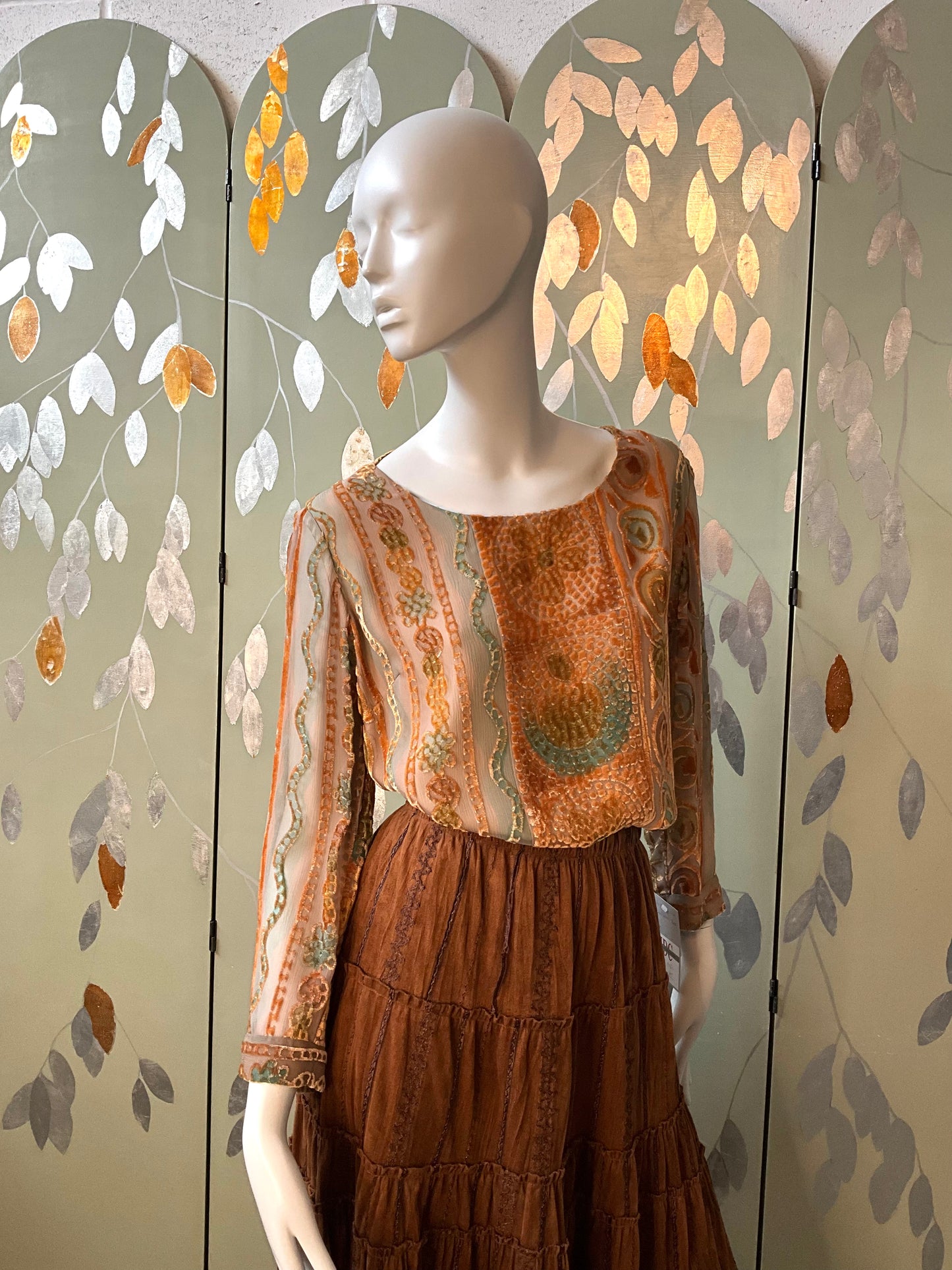 Vintage 1990s Zonda Nellis Orange Patterned Burnout Velvet Top