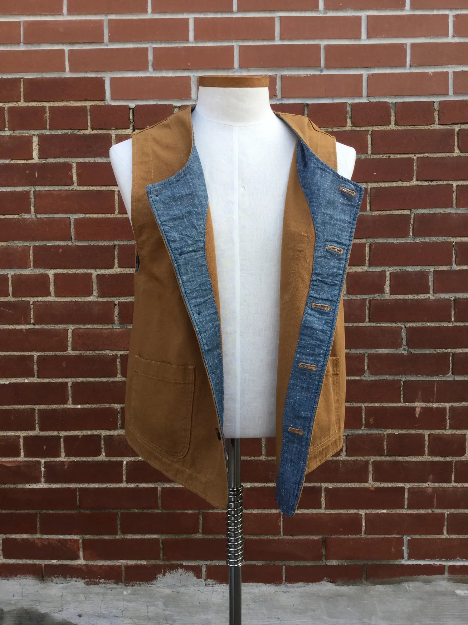 Men's "The Hill Side" American Brown Duck Canvas Weekend Chore Vest, Large