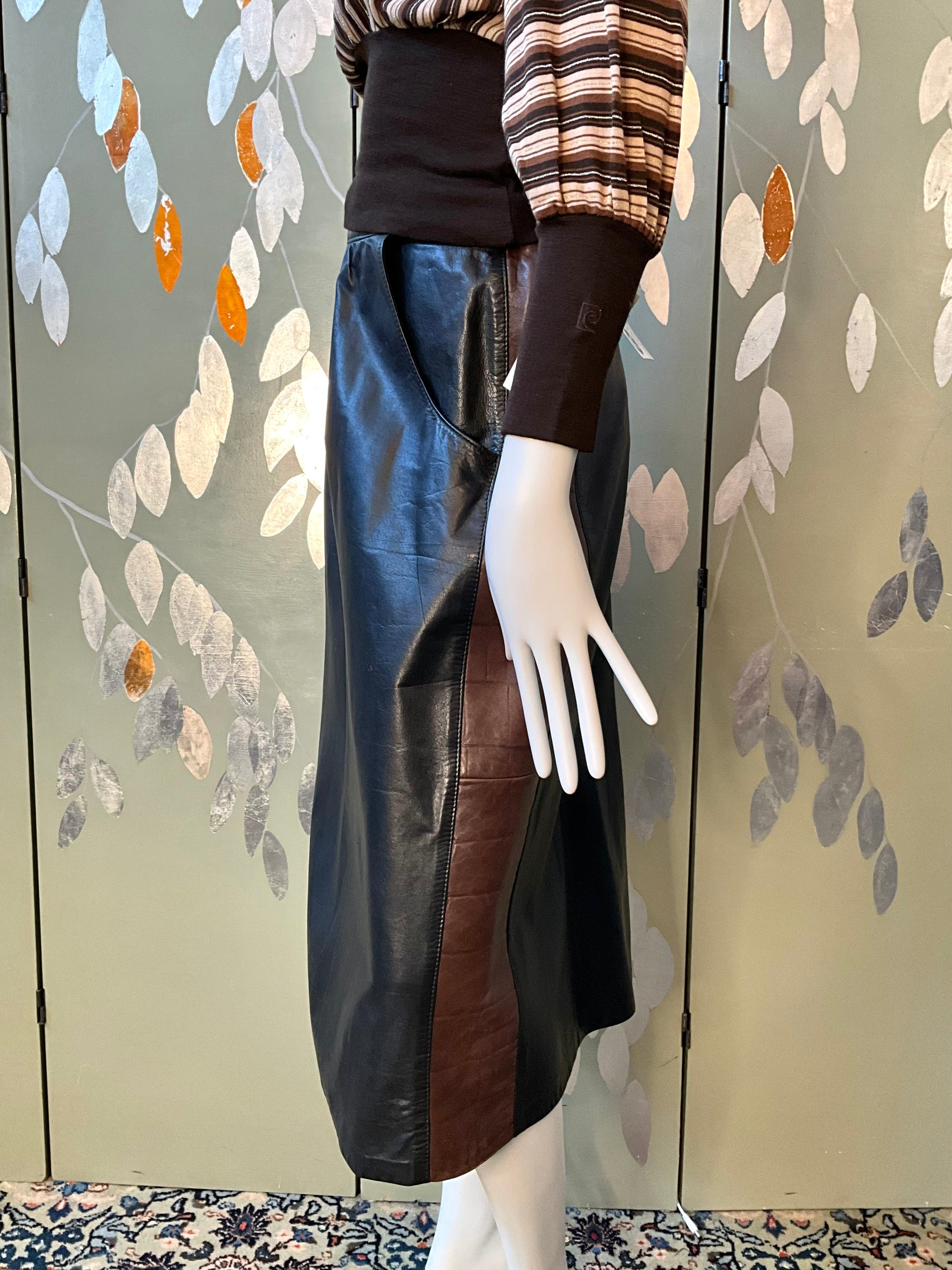 Vintage 1980s Black and Brown Leather Midi Skirt, W30