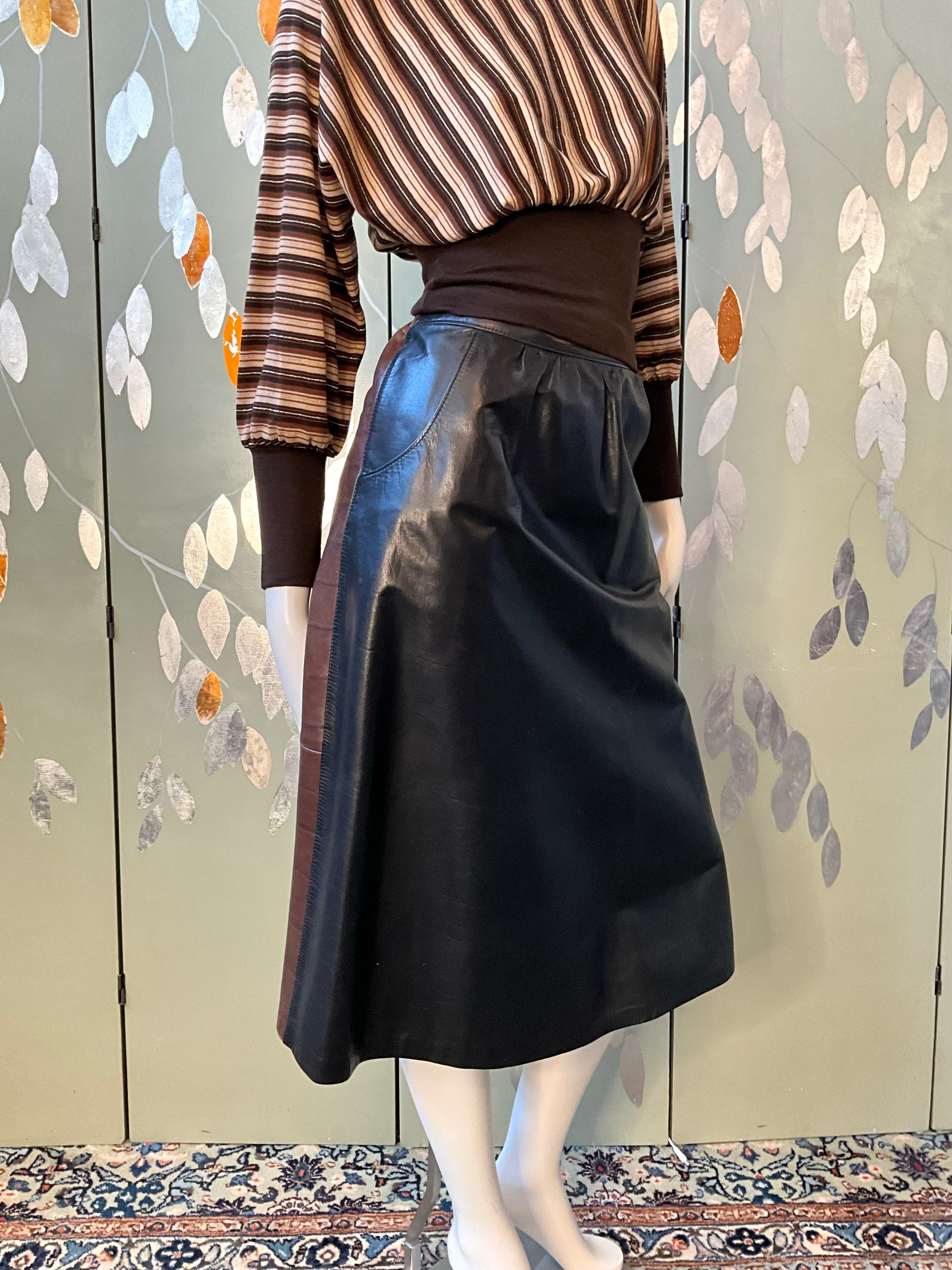 Vintage 1980s Black and Brown Leather Midi Skirt, W30