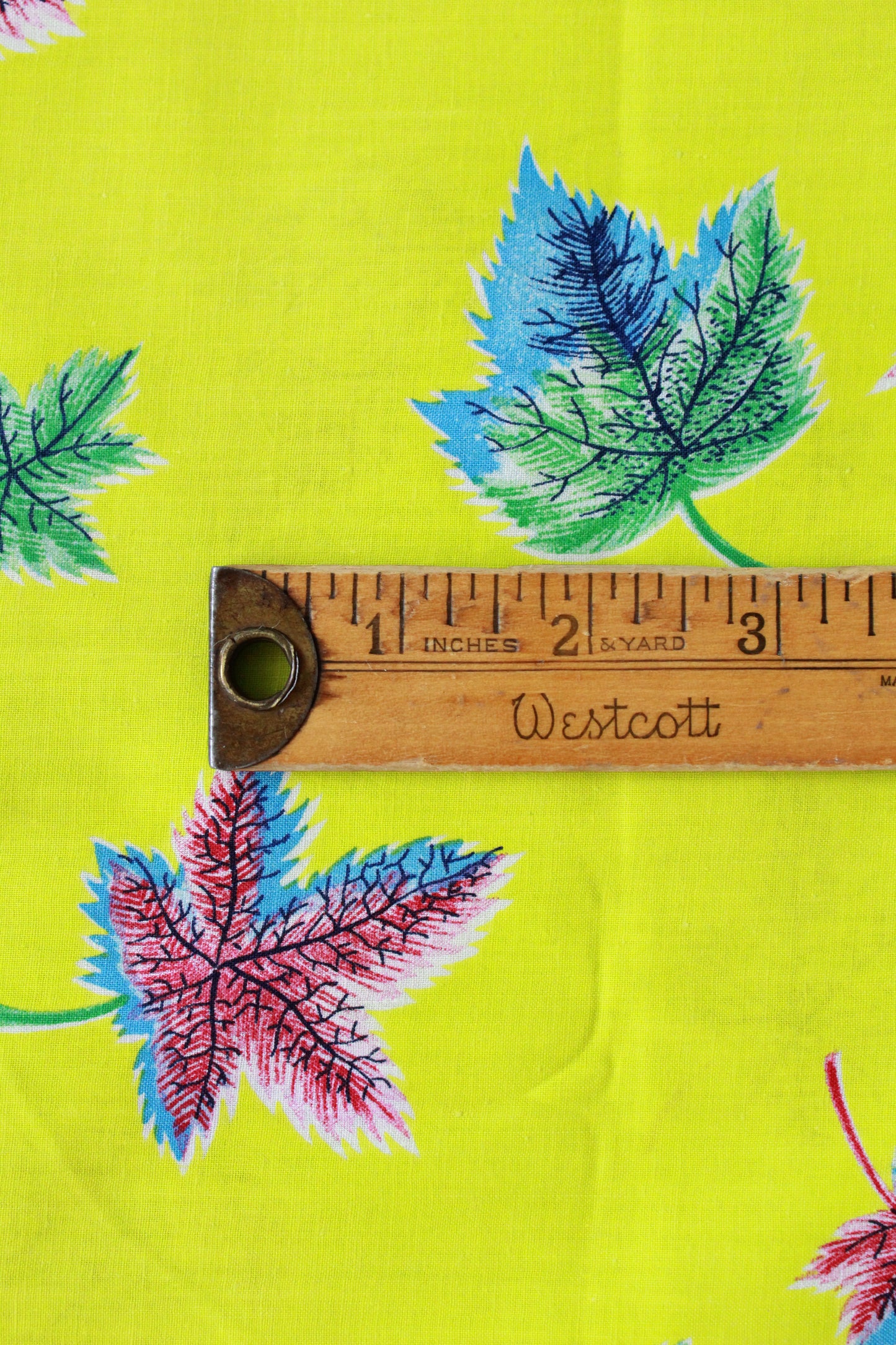 Vintage 1950s chartreuse Novelty Print Leaf Fabric, Bright Green Unique 1950s Fabric, 5.1 Yards