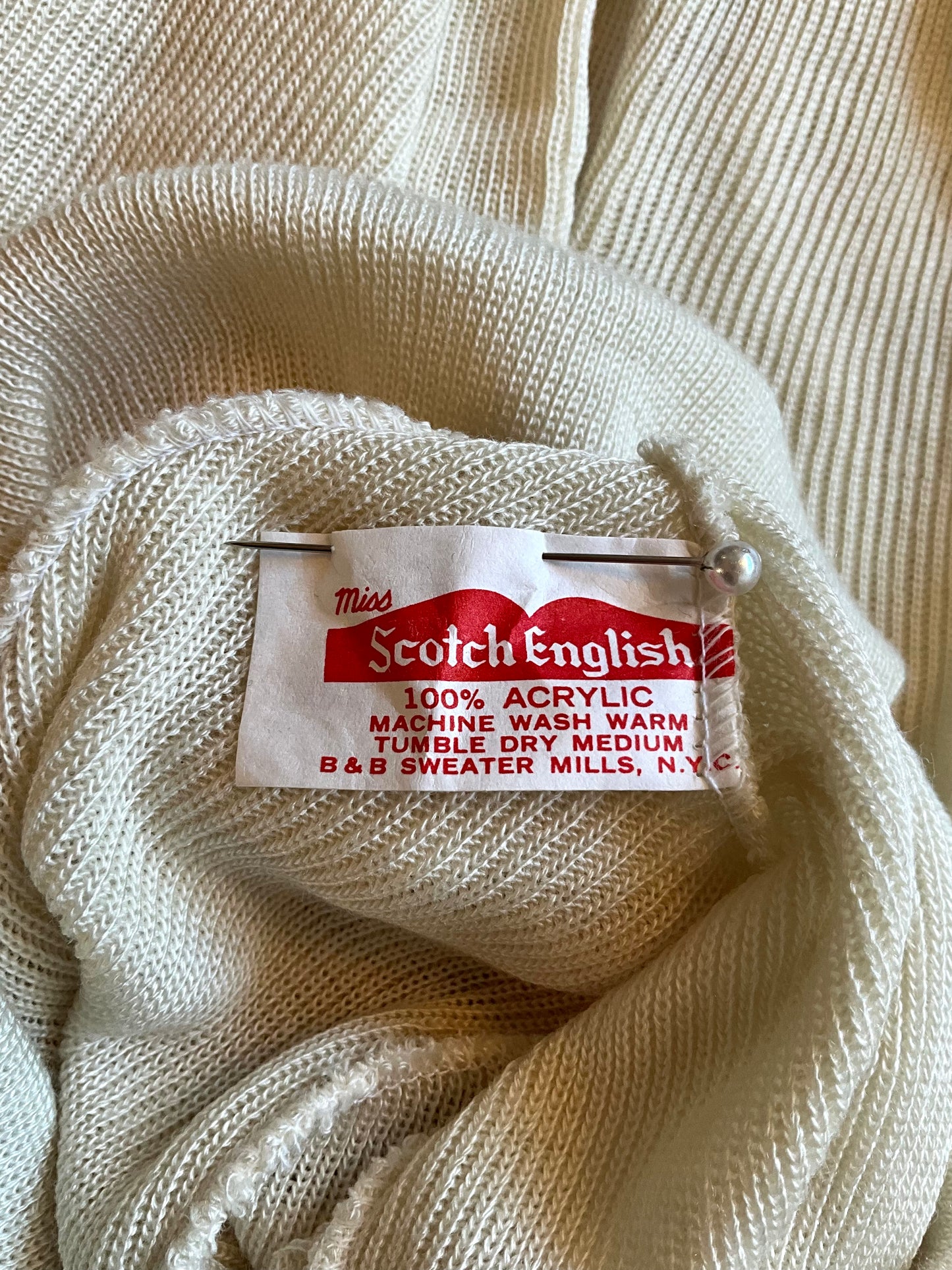 Vintage 1970s Deadstock Cream Ribbed Knit Turtleneck Top