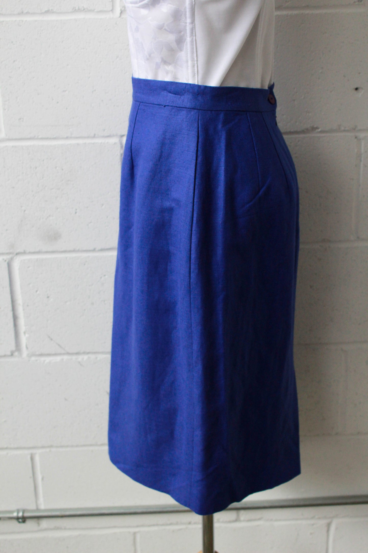 Ocean Blue Pencil Skirt, Waist 28"