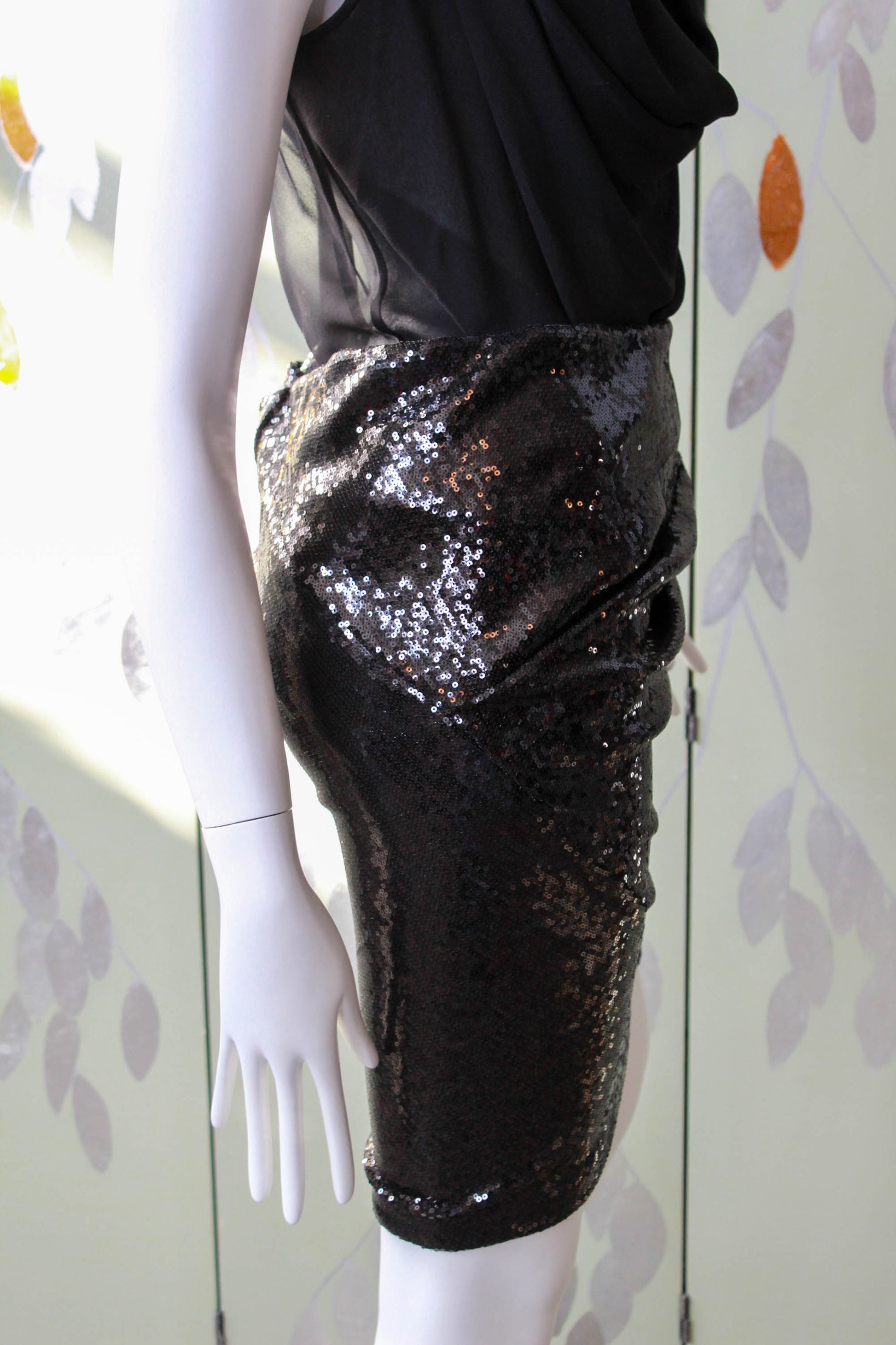 2000s y2k donna karan black sequinned skirt with draped front fitted pencil skirt going out skirt