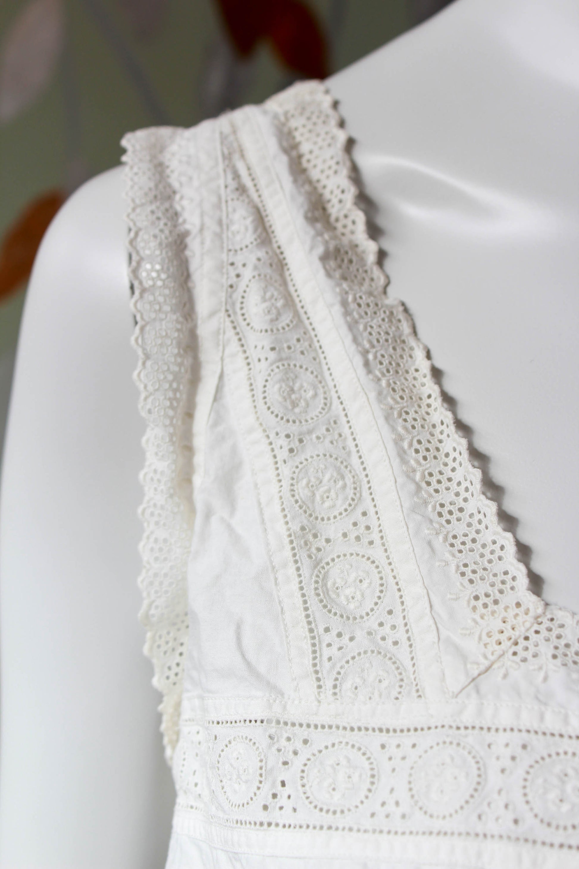 Antique Victorian Edwardian white cotton eyelet corset cover, cropped bodice, eyelet trim crisp antique whites, larger size 