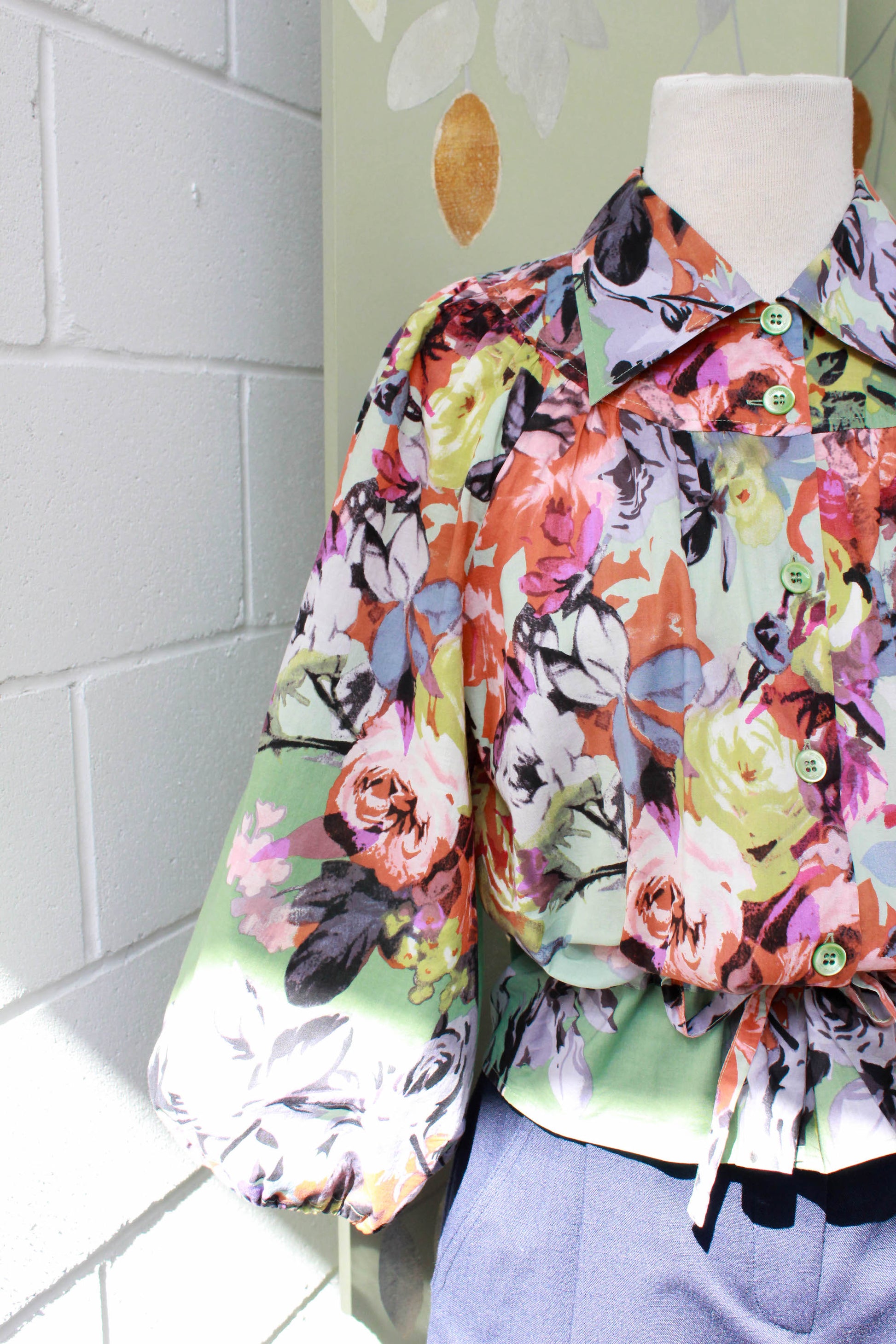 vintage etro floral print cotton blouse with puff sleeves, collar, button front, waist tie 